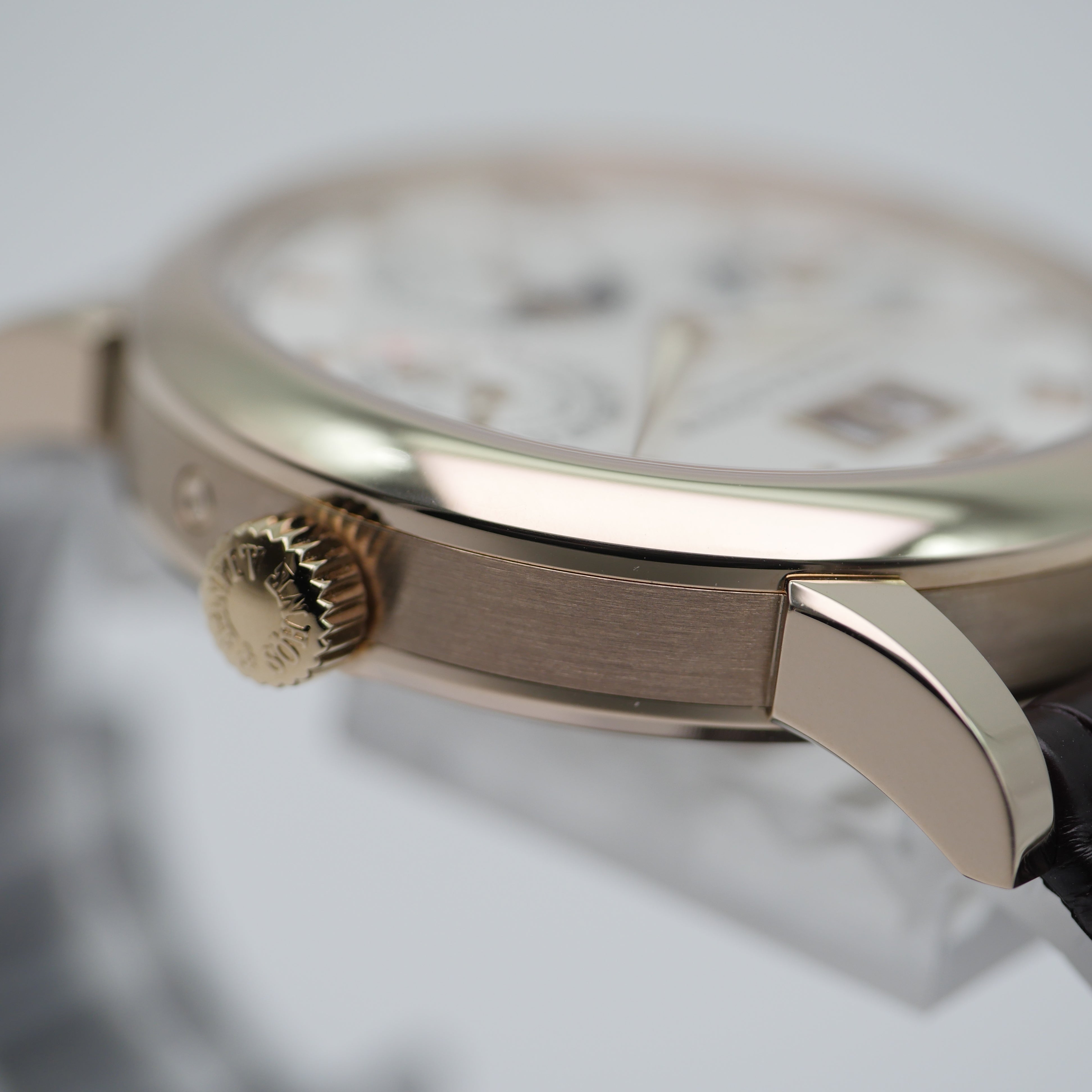 A. Lange & Söhne Langematik Perpetual Calendar "Honey Gold" 310.050 - Model limited to 100 pieces