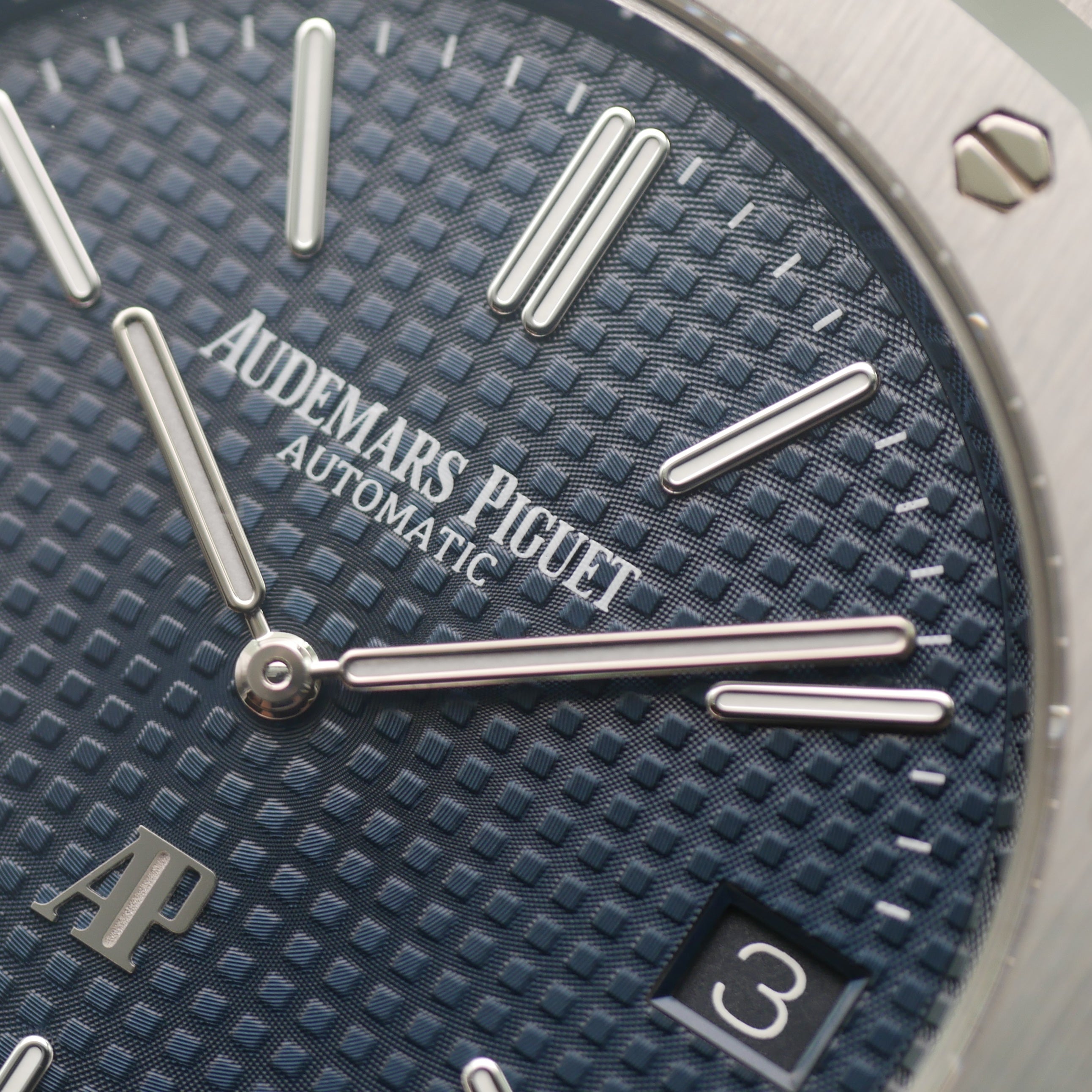 Audemars Piguet Royal Oak ''Jumbo'' Extra-Thin Steel 15202ST ''Unworn''