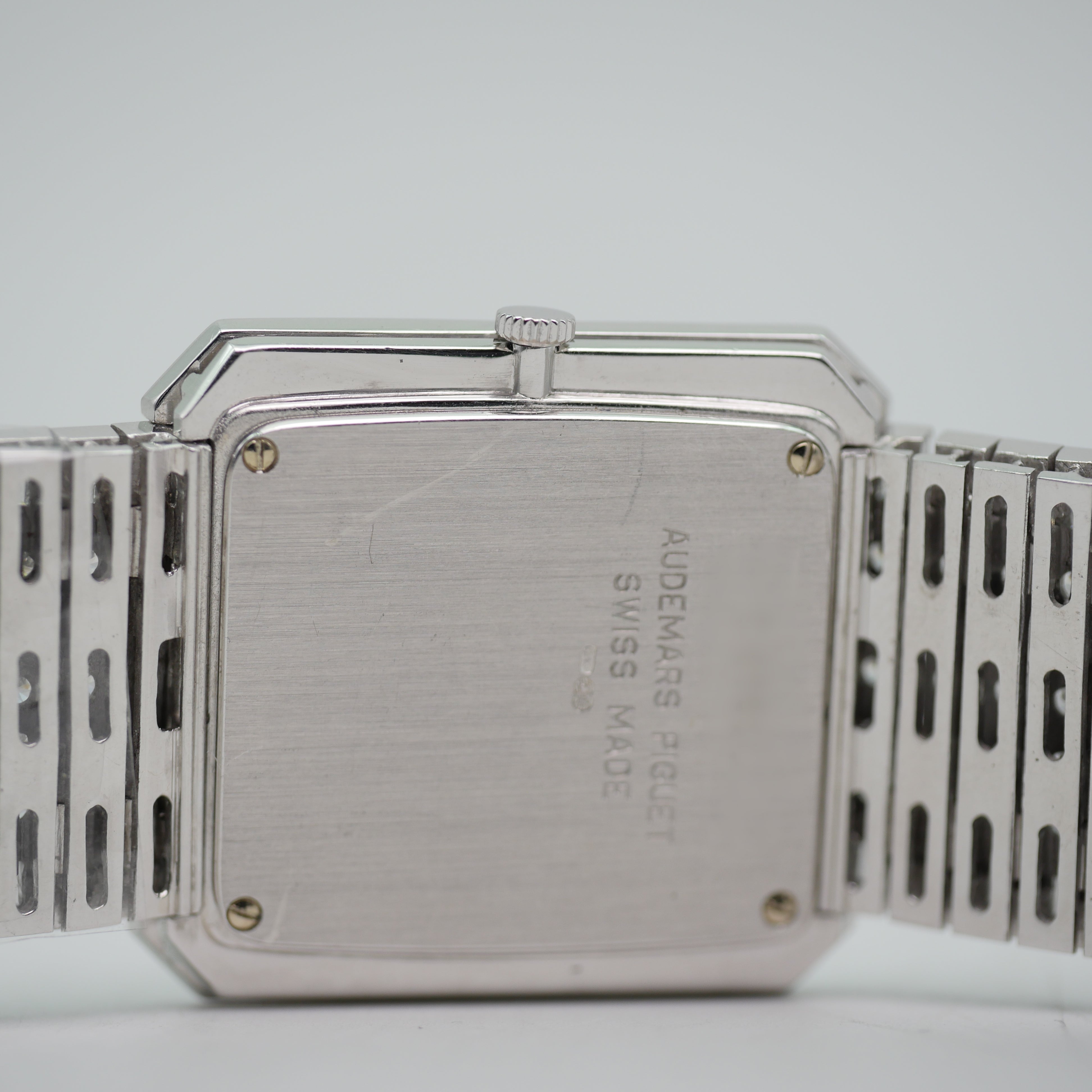 Audemars Piguet 14556BC.ZZ.0824BC.02 White Gold Iced Out - Service Papers from 2024