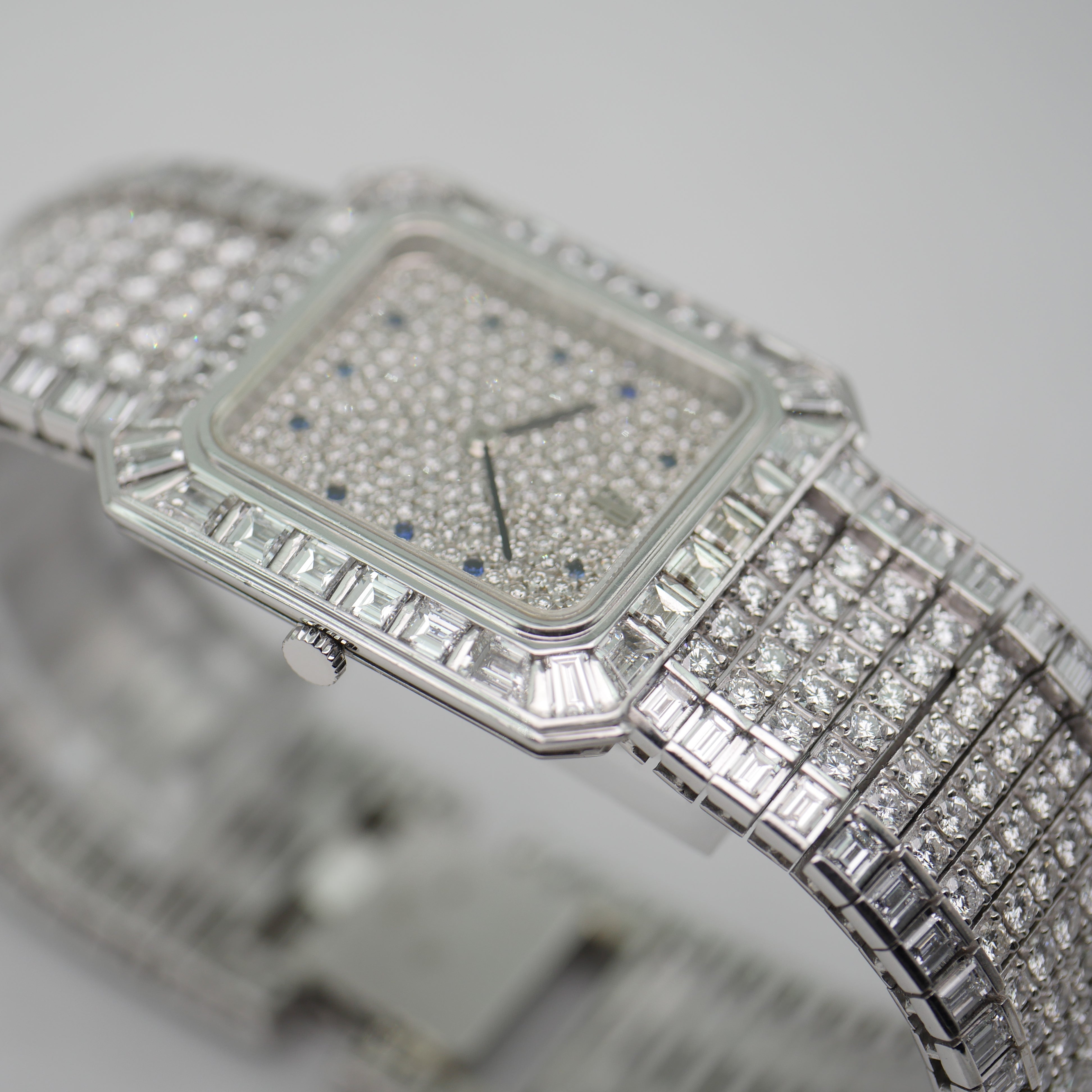 Audemars Piguet 14556BC.ZZ.0824BC.02 White Gold Iced Out - Service Papers from 2024