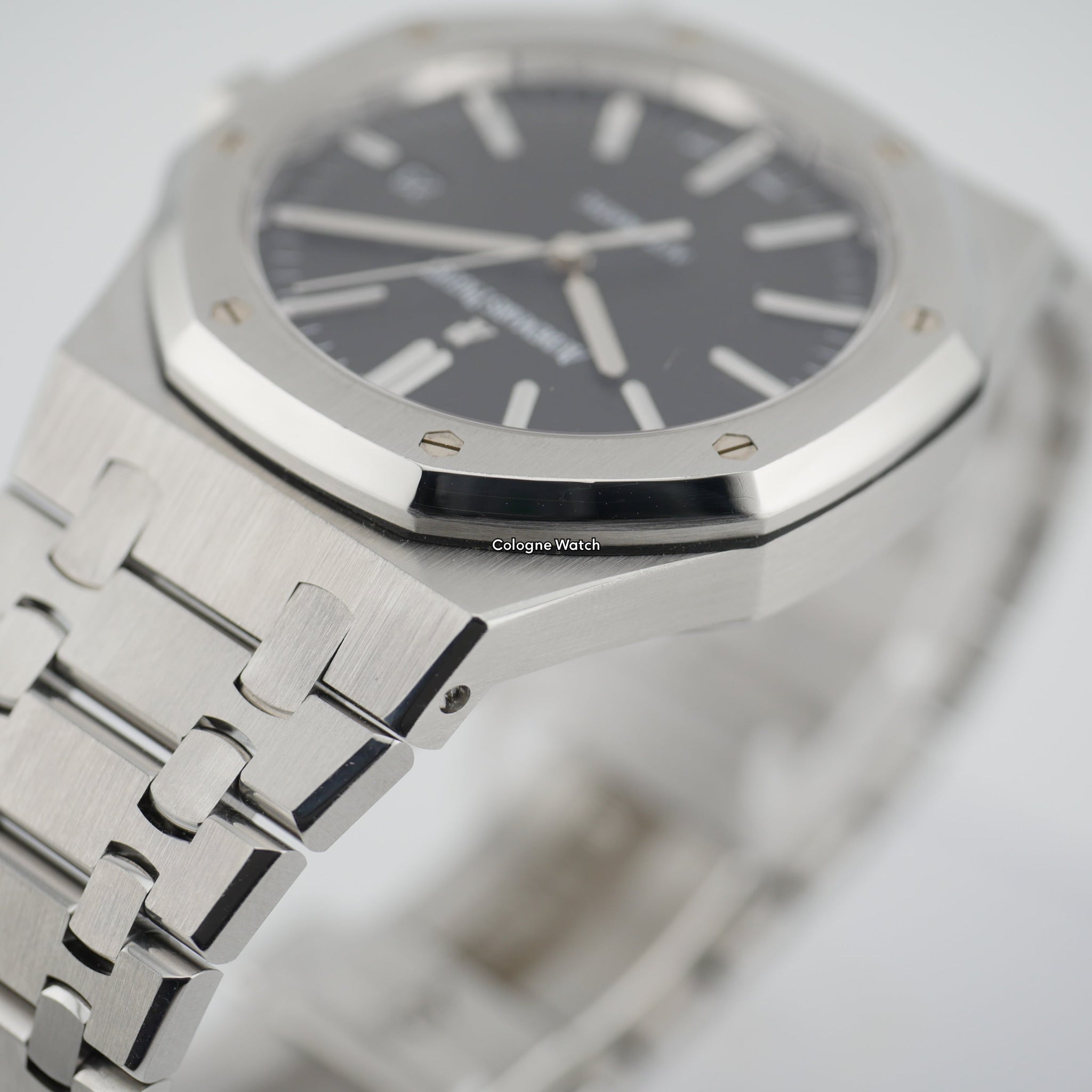 Audemars Piguet Royal Oak Stahl 15400ST.OO.1220ST.01 - 2015