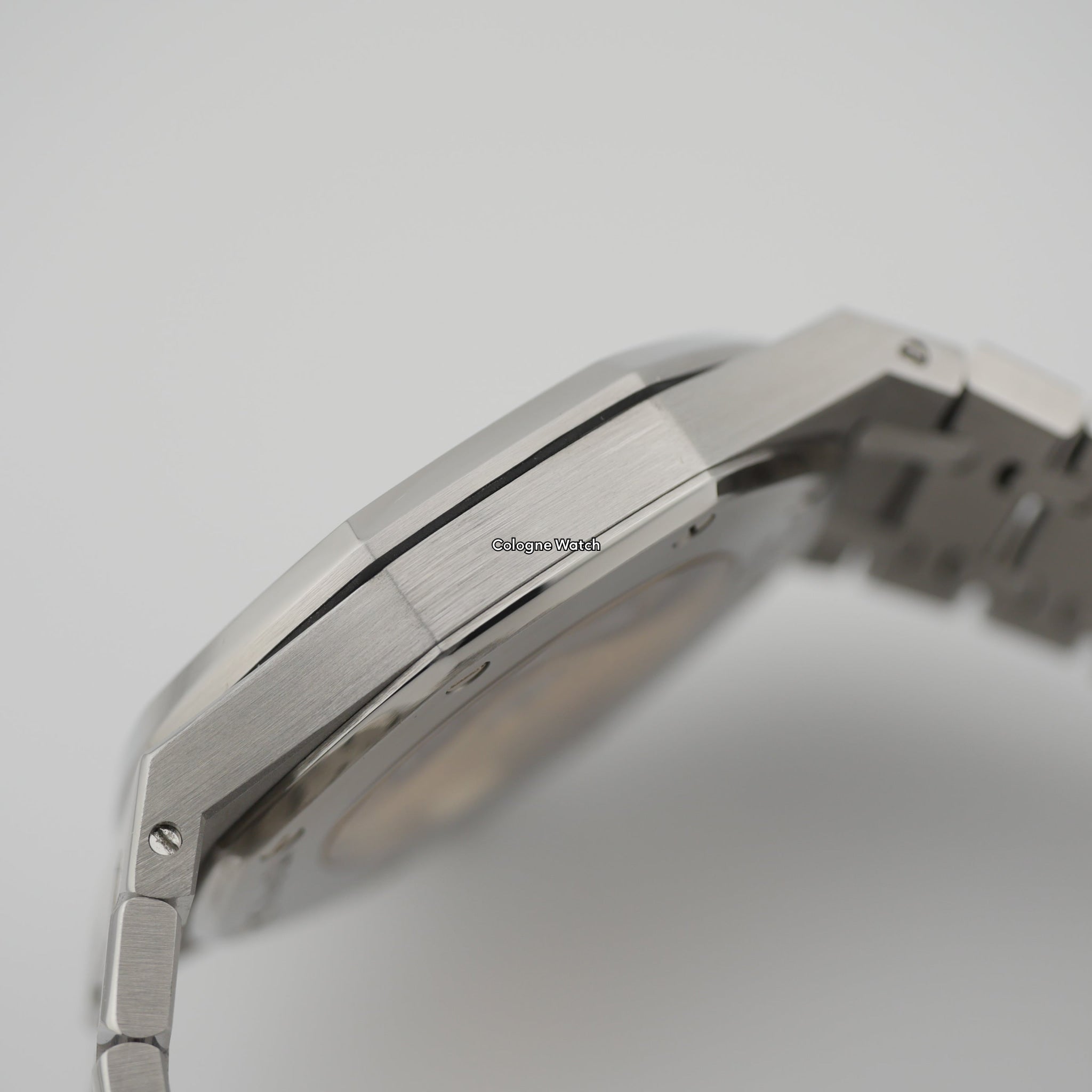 Audemars Piguet Royal Oak Stahl 15400ST.OO.1220ST.01 - 2015