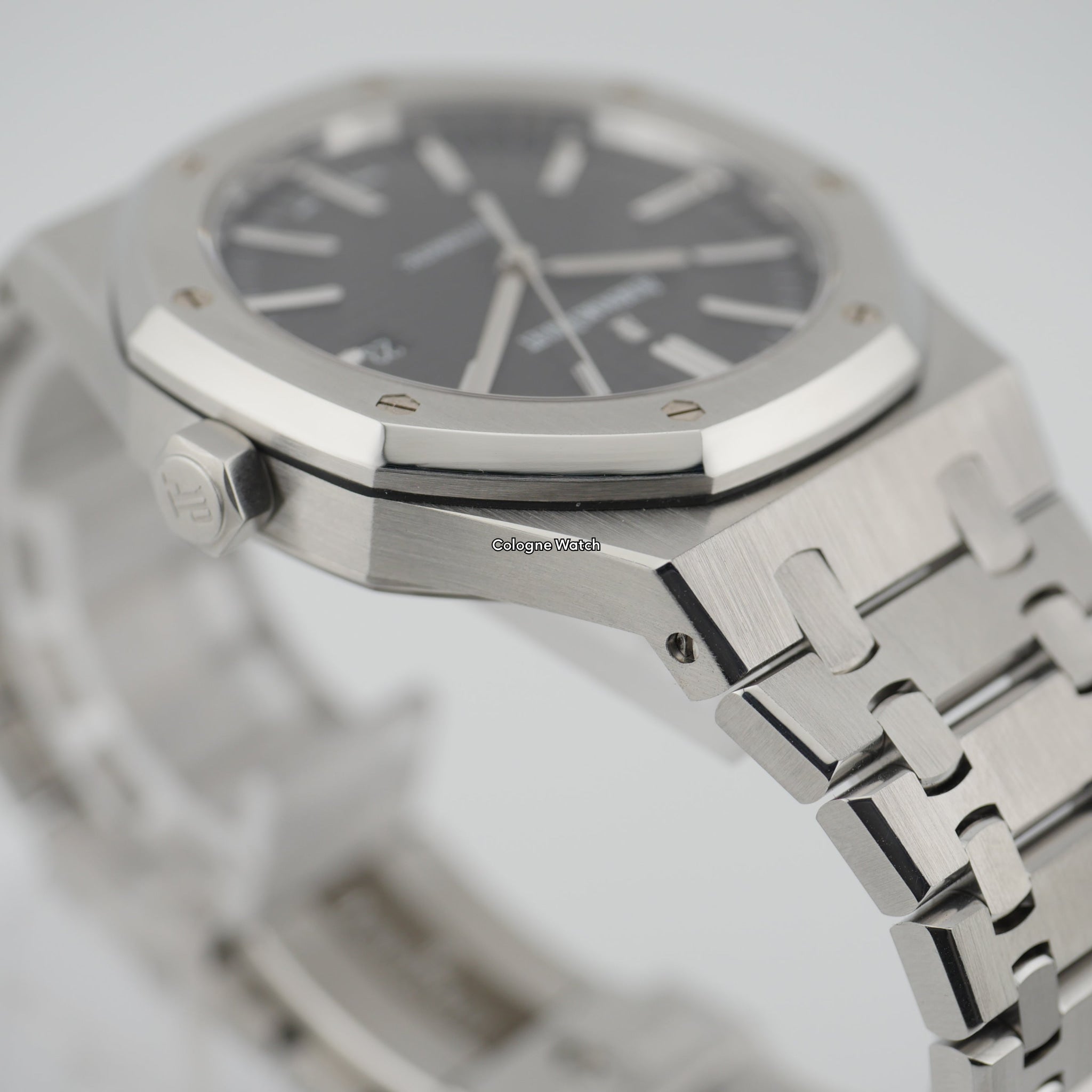 Audemars Piguet Royal Oak Stahl 15400ST.OO.1220ST.01 - 2015
