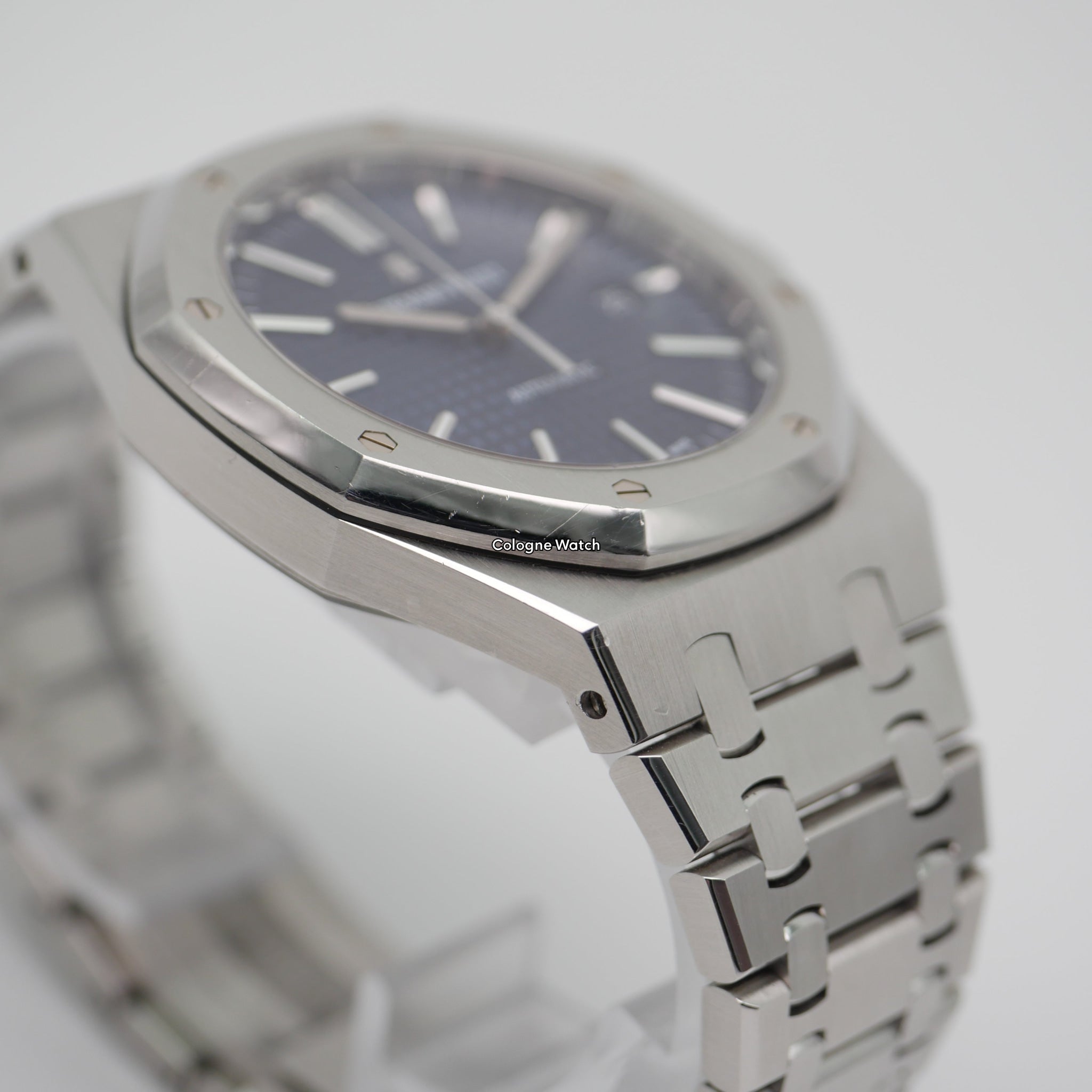 Audemars Piguet Royal Oak 15400ST.OO.1220ST.03 - 2015