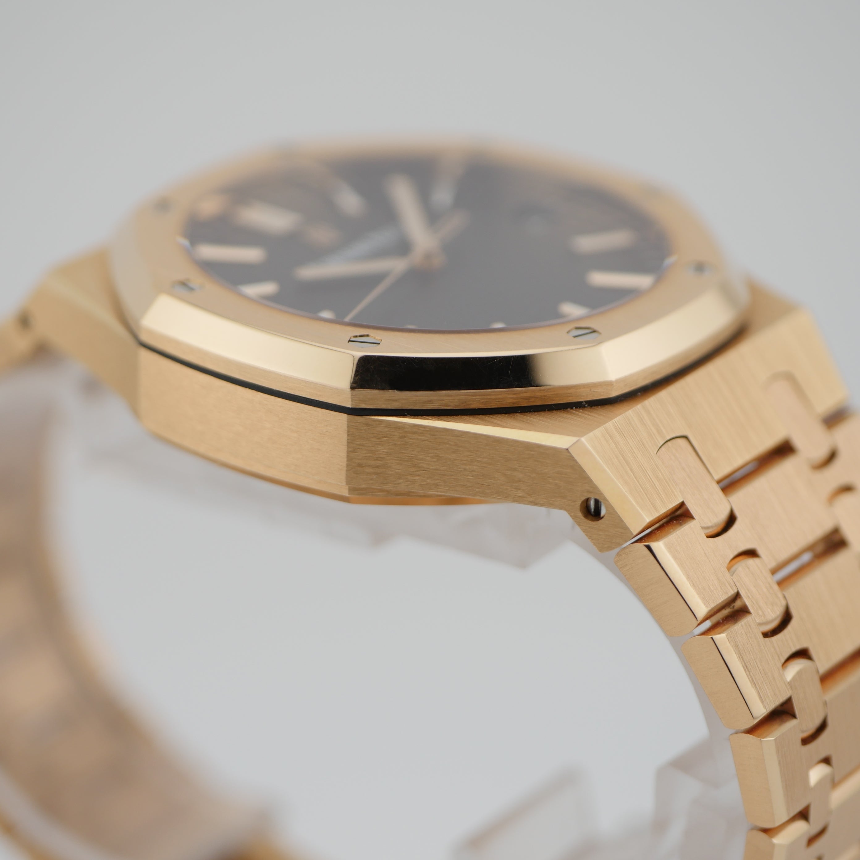 Audemars Piguet Royal Oak Rose Gold 15500OR.OO.1220OR.01 - 2021