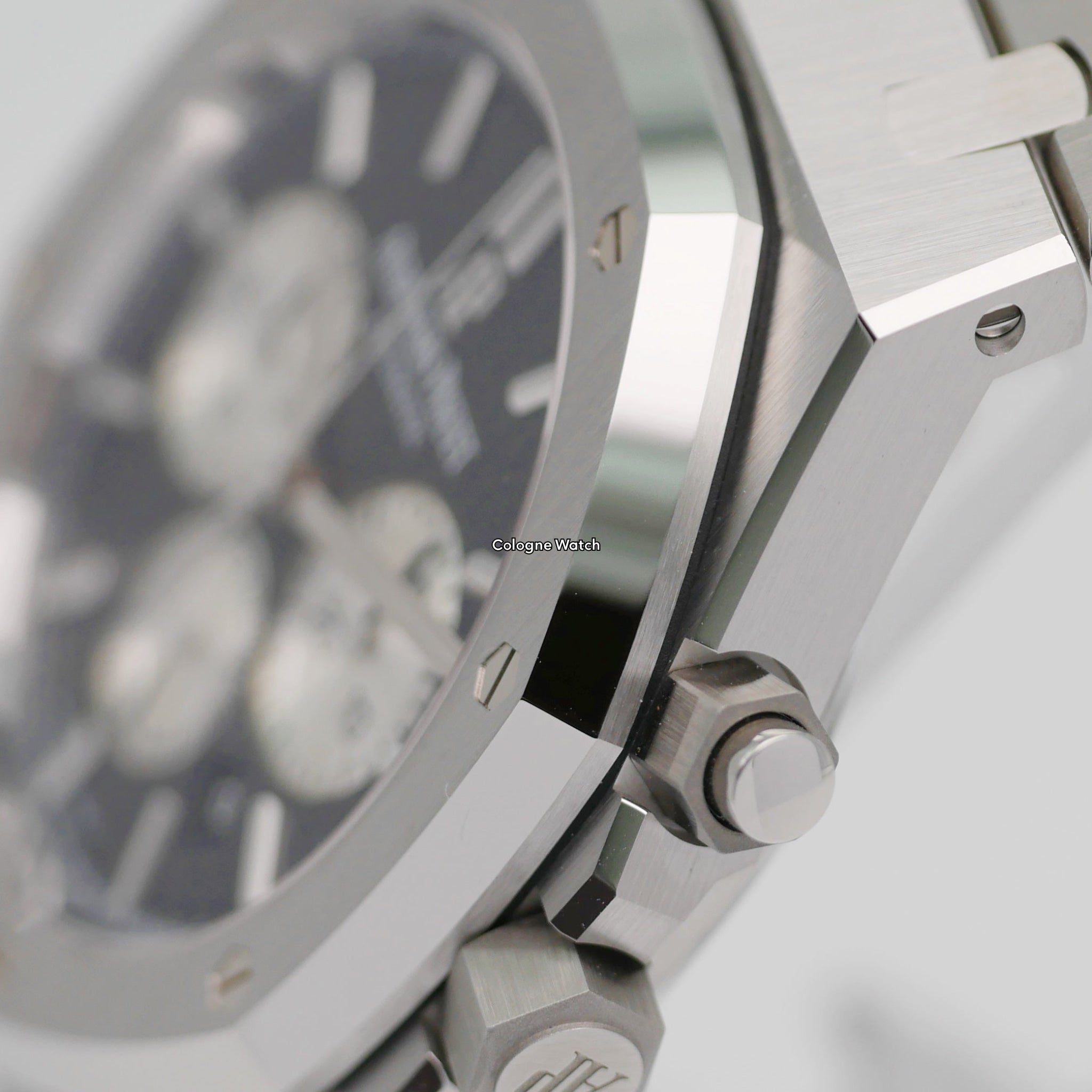 Audemars Piguet Royal Oak Chronograph - 26331ST