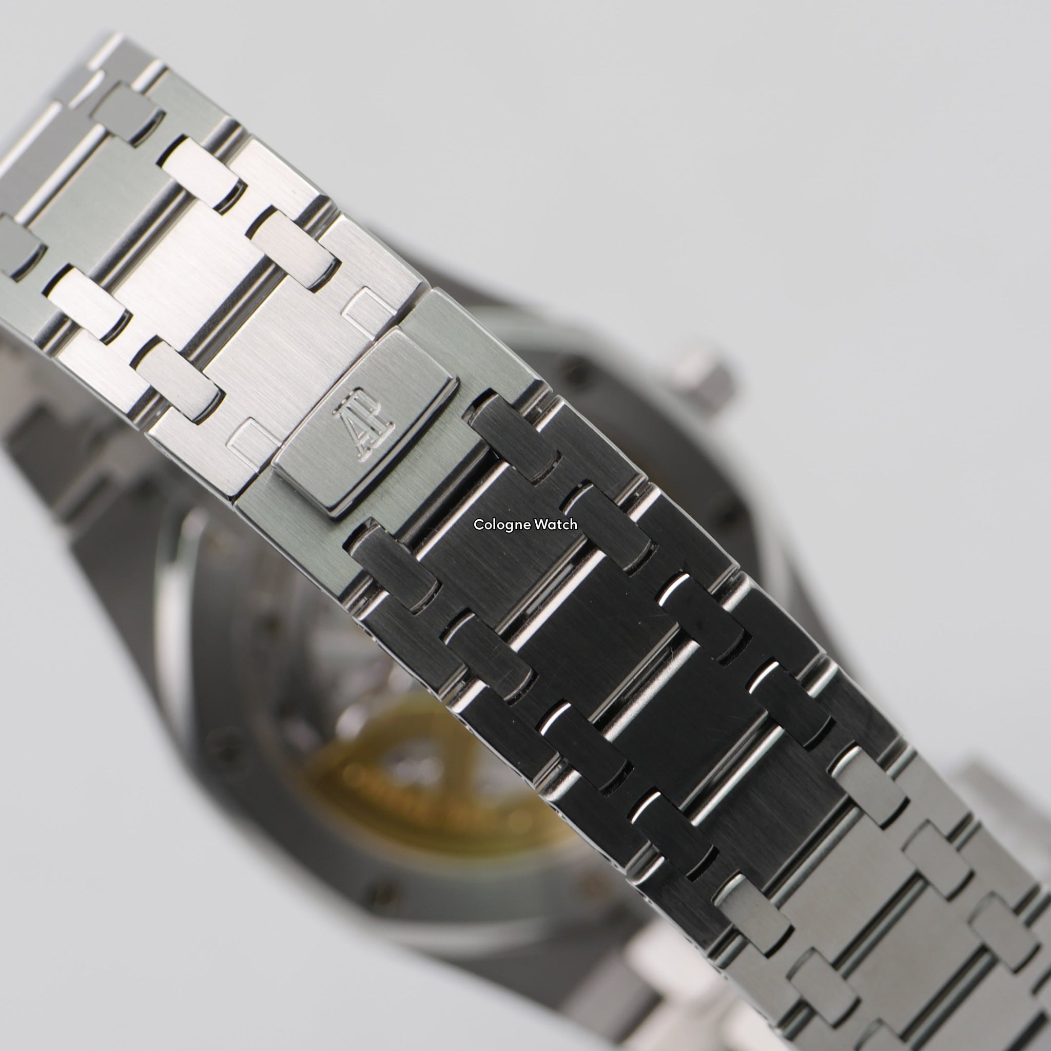 Audemars Piguet Royal Oak "Jumbo" Steel 14802ST - 1993 - limited model to 1000 pieces. - Includes recent service from Audemars Piguet