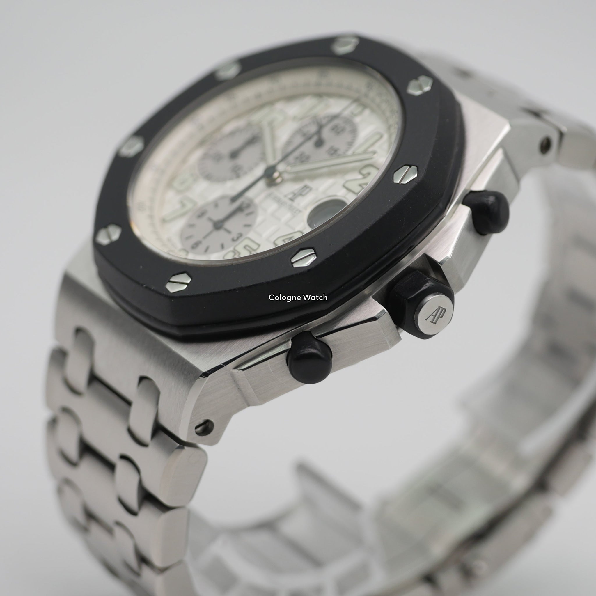 Audemars Piguet Royal Oak Offshore Steel 25940SK.OO.D002CA.02