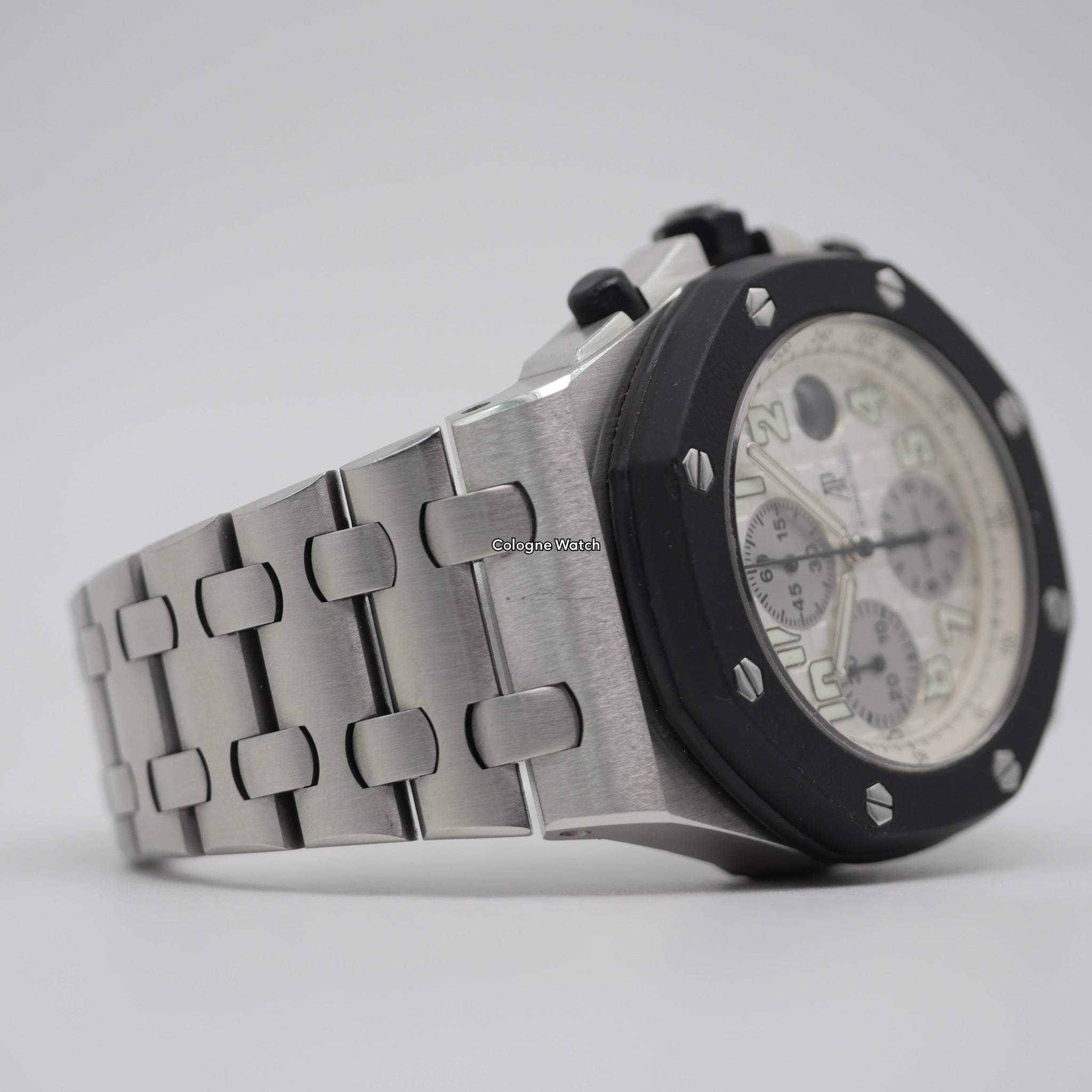 Audemars Piguet Royal Oak Offshore Steel 25940SK.OO.D002CA.02