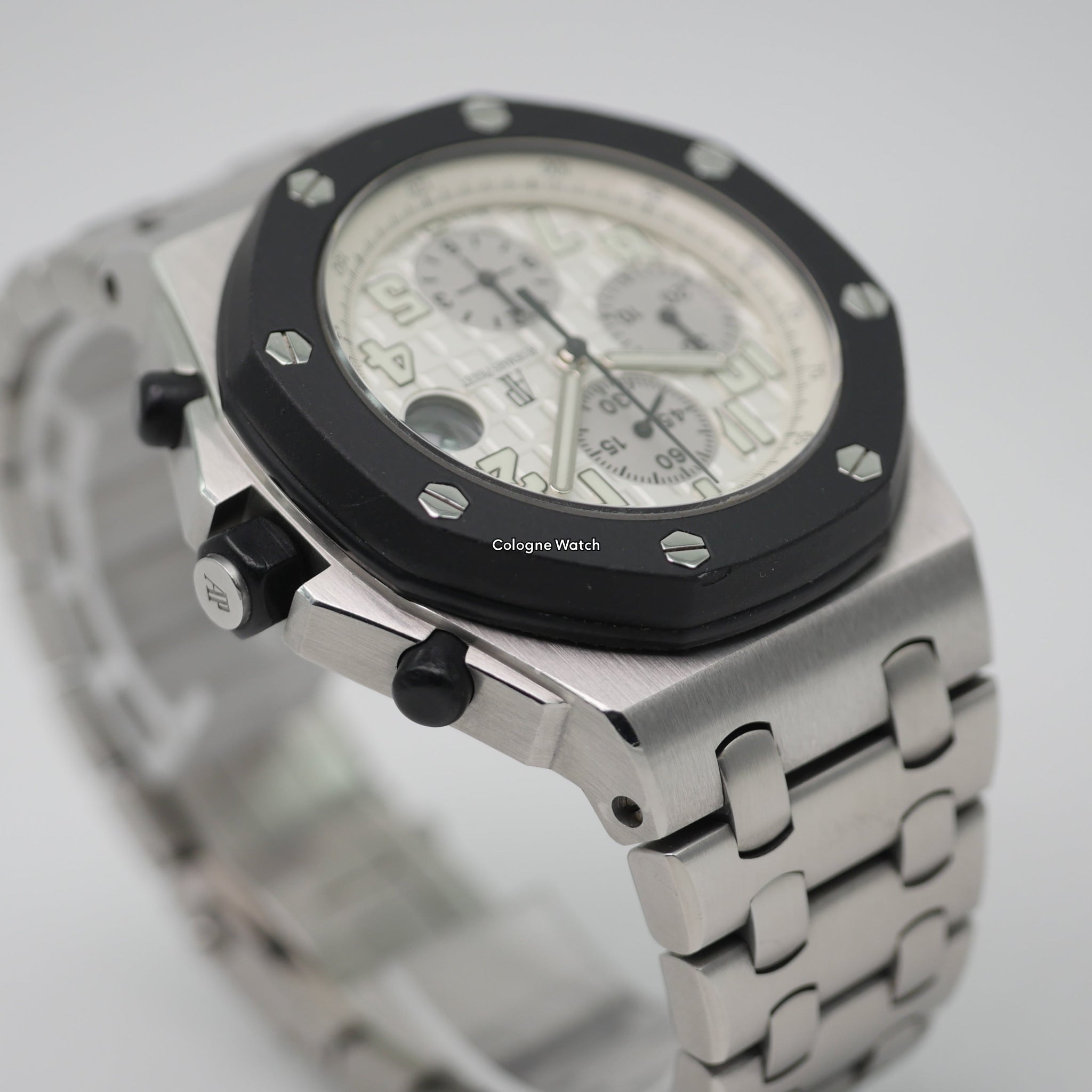 Audemars Piguet Royal Oak Offshore Steel 25940SK.OO.D002CA.02