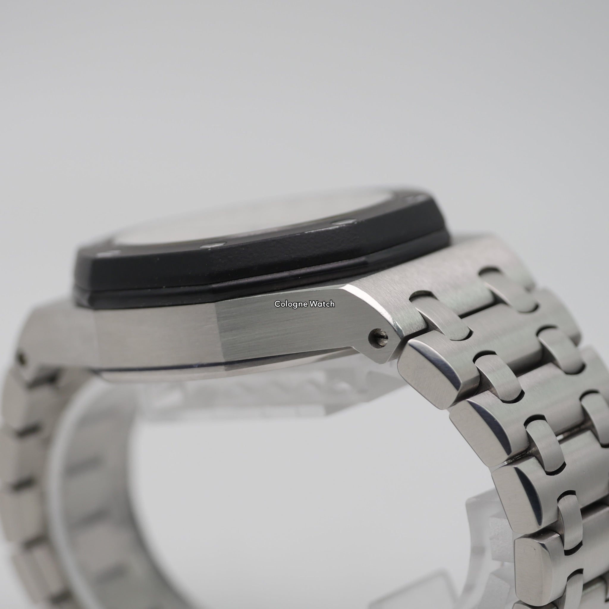 Audemars Piguet Royal Oak Offshore Steel 25940SK.OO.D002CA.02