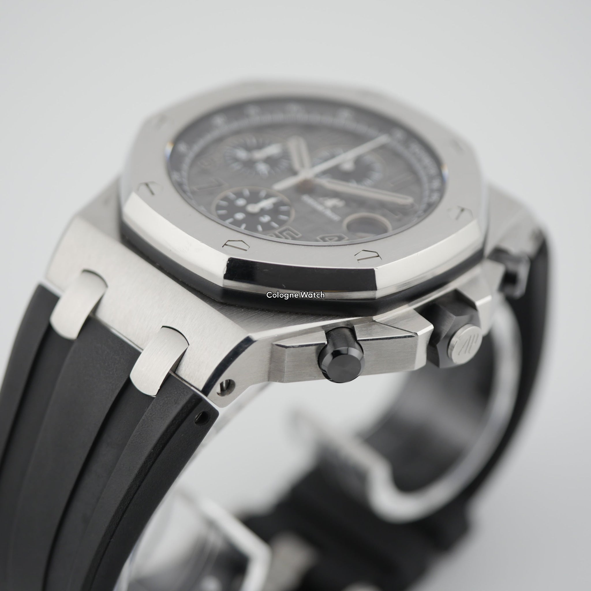 Audemars Piguet Royal Oak Offshore Stahl "Elephant" 26470ST.OO.A104CR.01 - 2017