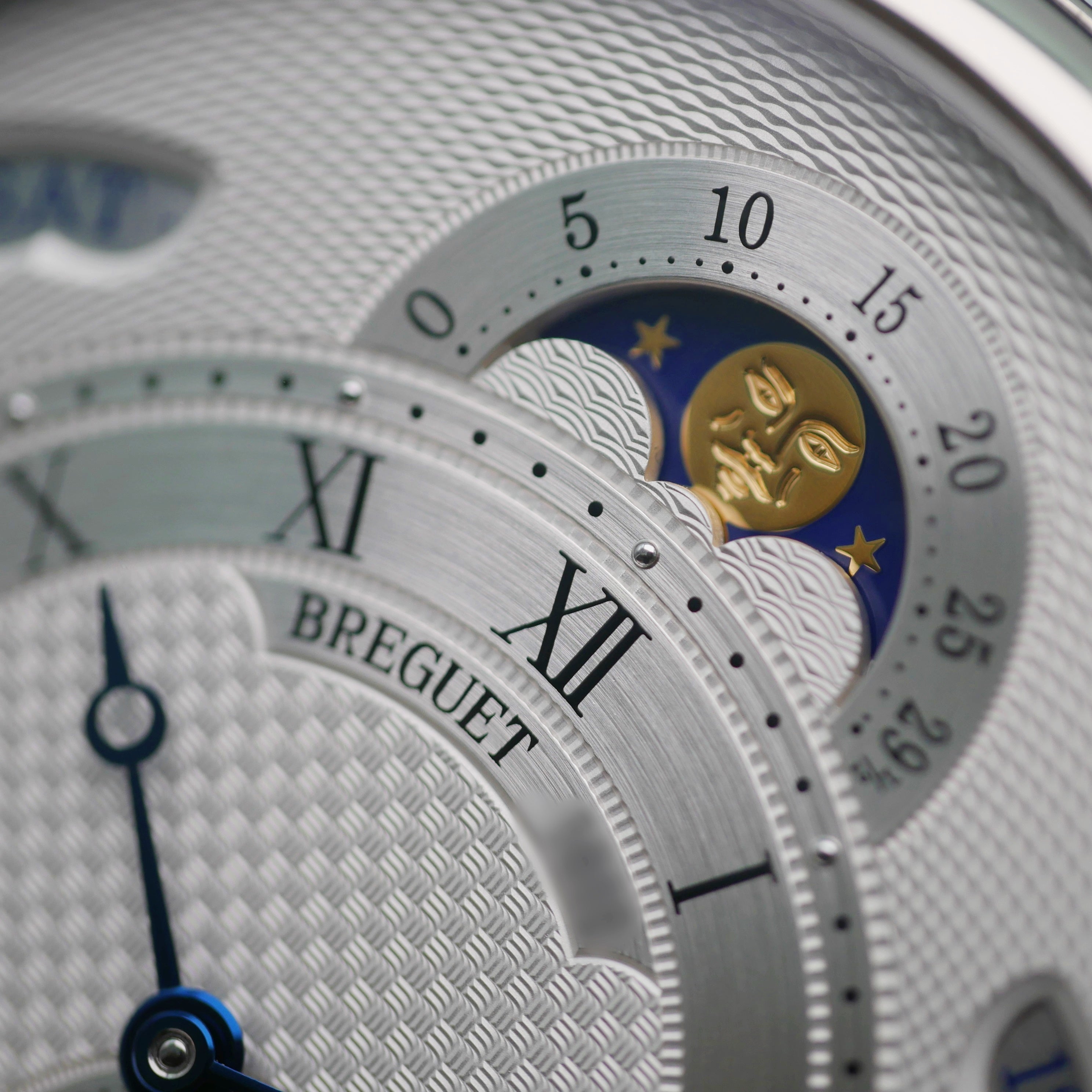 Breguet Classic White Gold 7337BB/1E/9v6