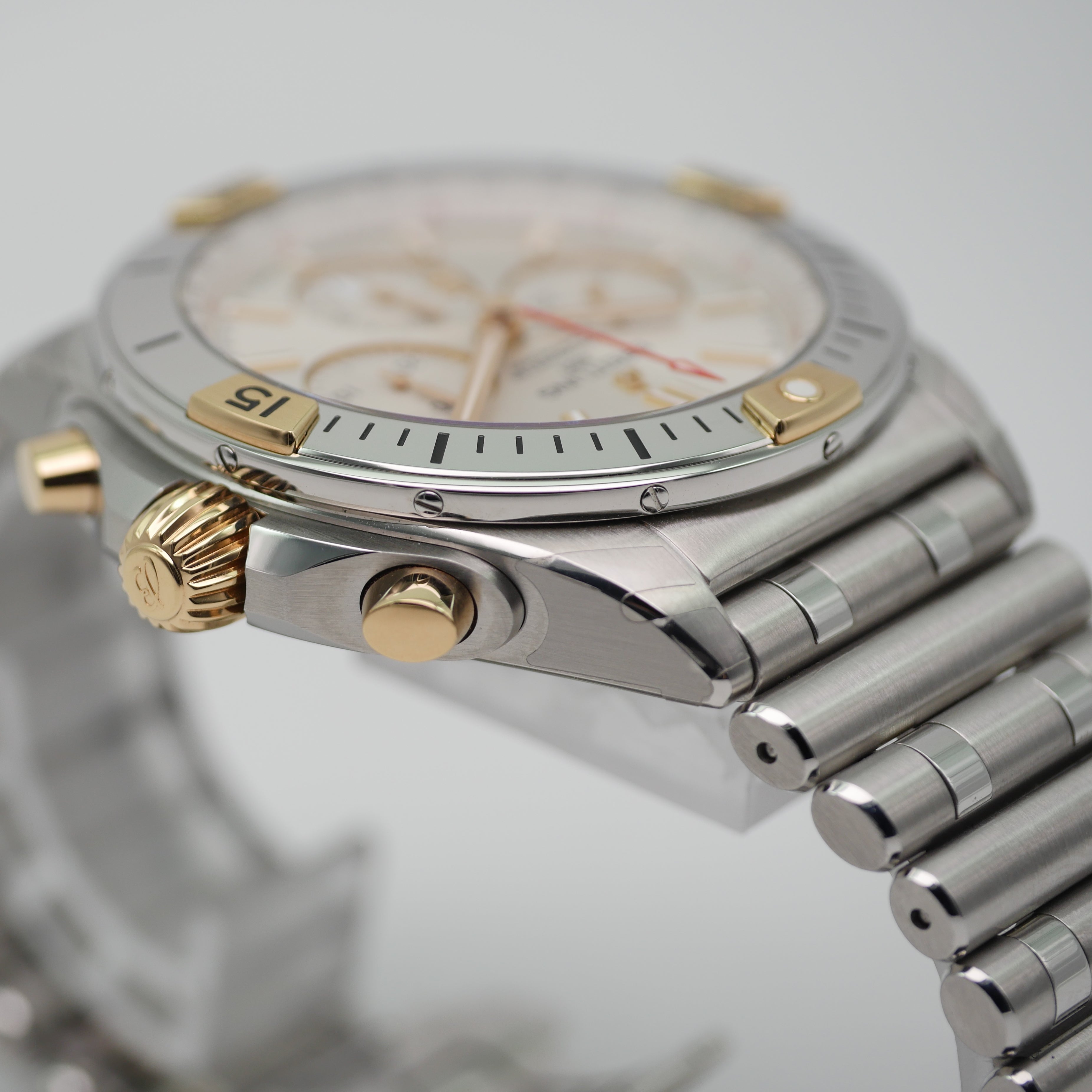 Breitling Chronomat B01 42 Chronograph Stahl / Gold IB0134101G1A1 - 2023