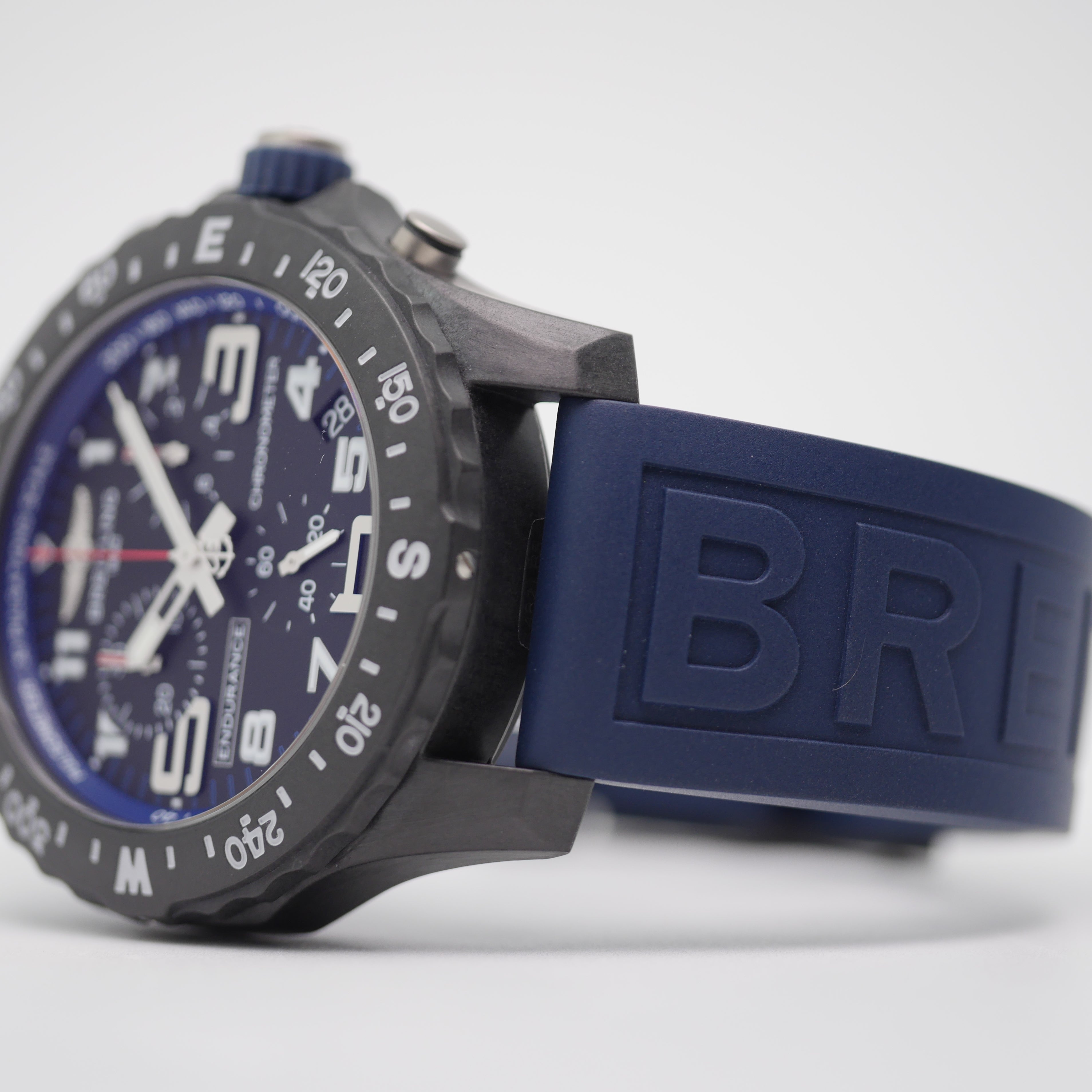 Breitling Endurance Pro Breitlight X82310D51B1S1 - 2024