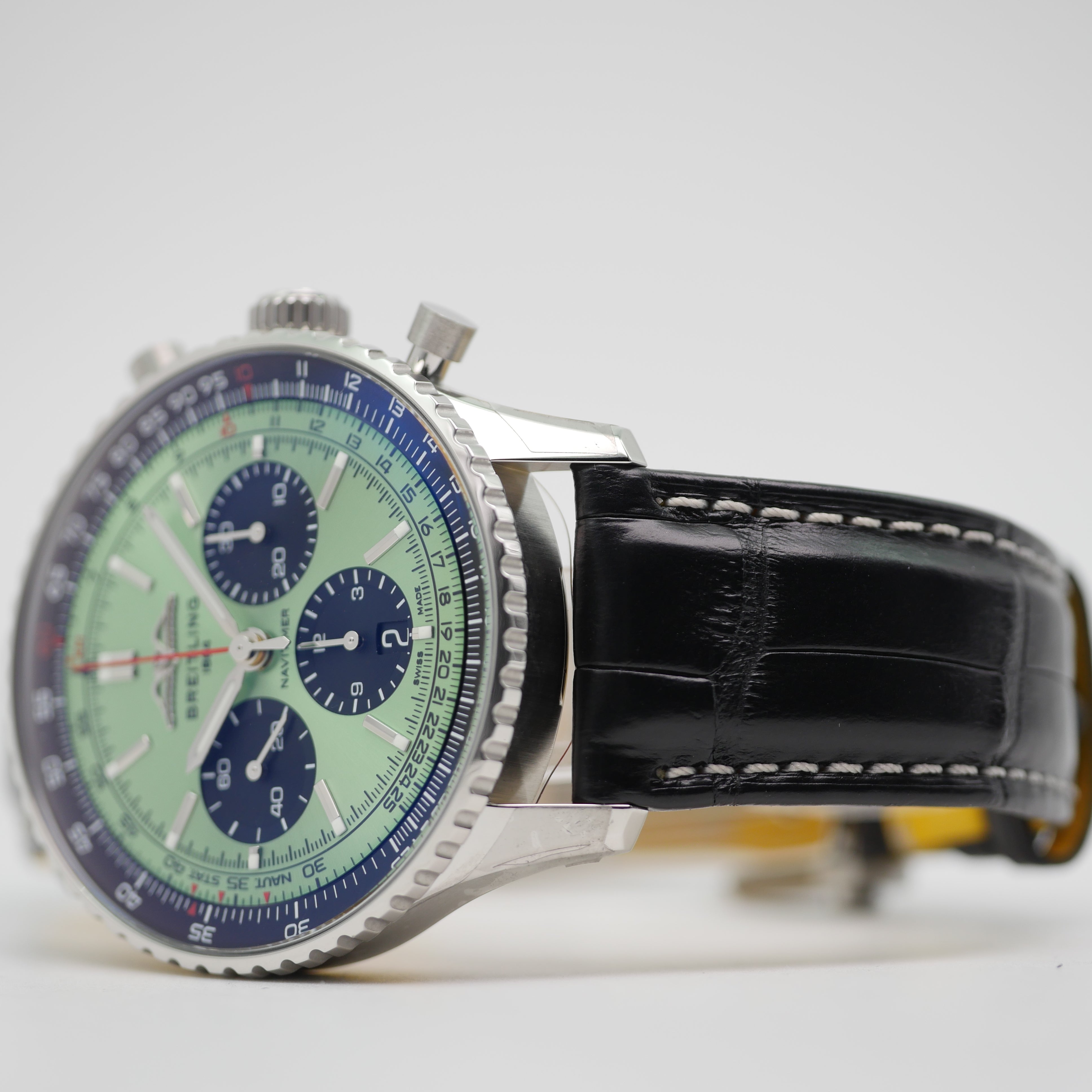 Breitling Navitimer B01 Chronograph 43 Stahl AB0138 - 2023