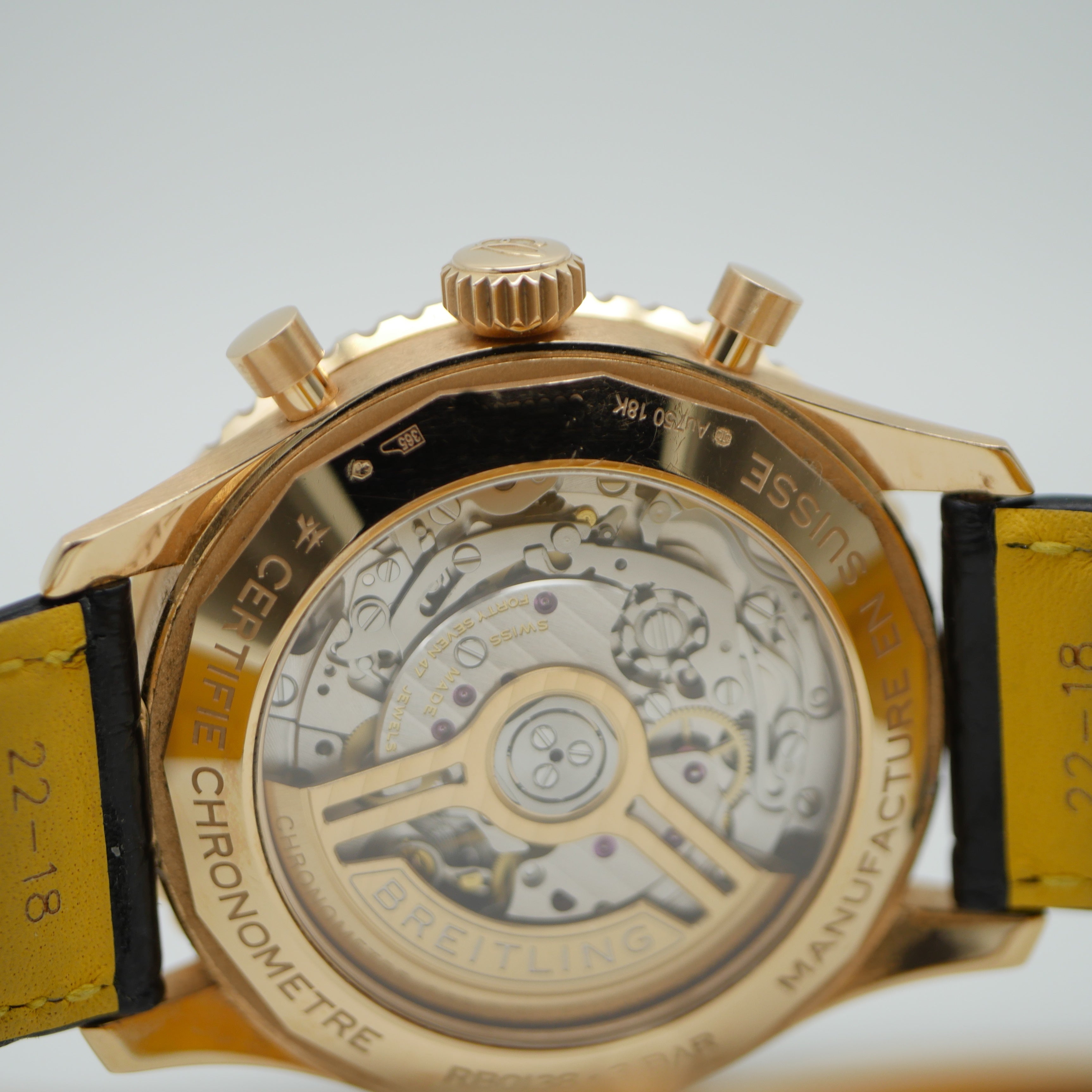 Breitling Navitimer B01 Chronograph 43 Roségold 2022 - RB0138