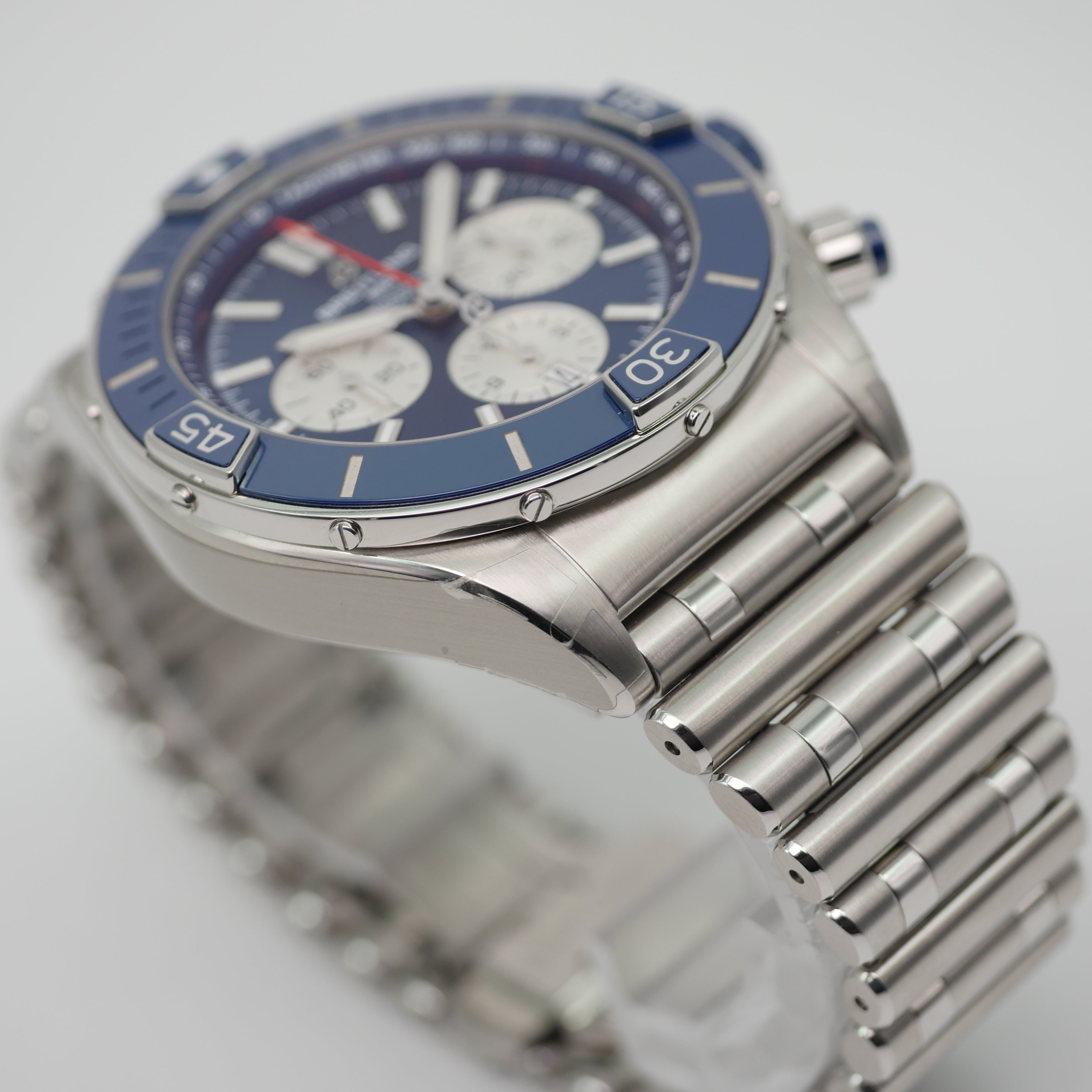 Breitling Super Chronomat B01 44 Chronograph Stahl AB0136161C1A1 - 2023