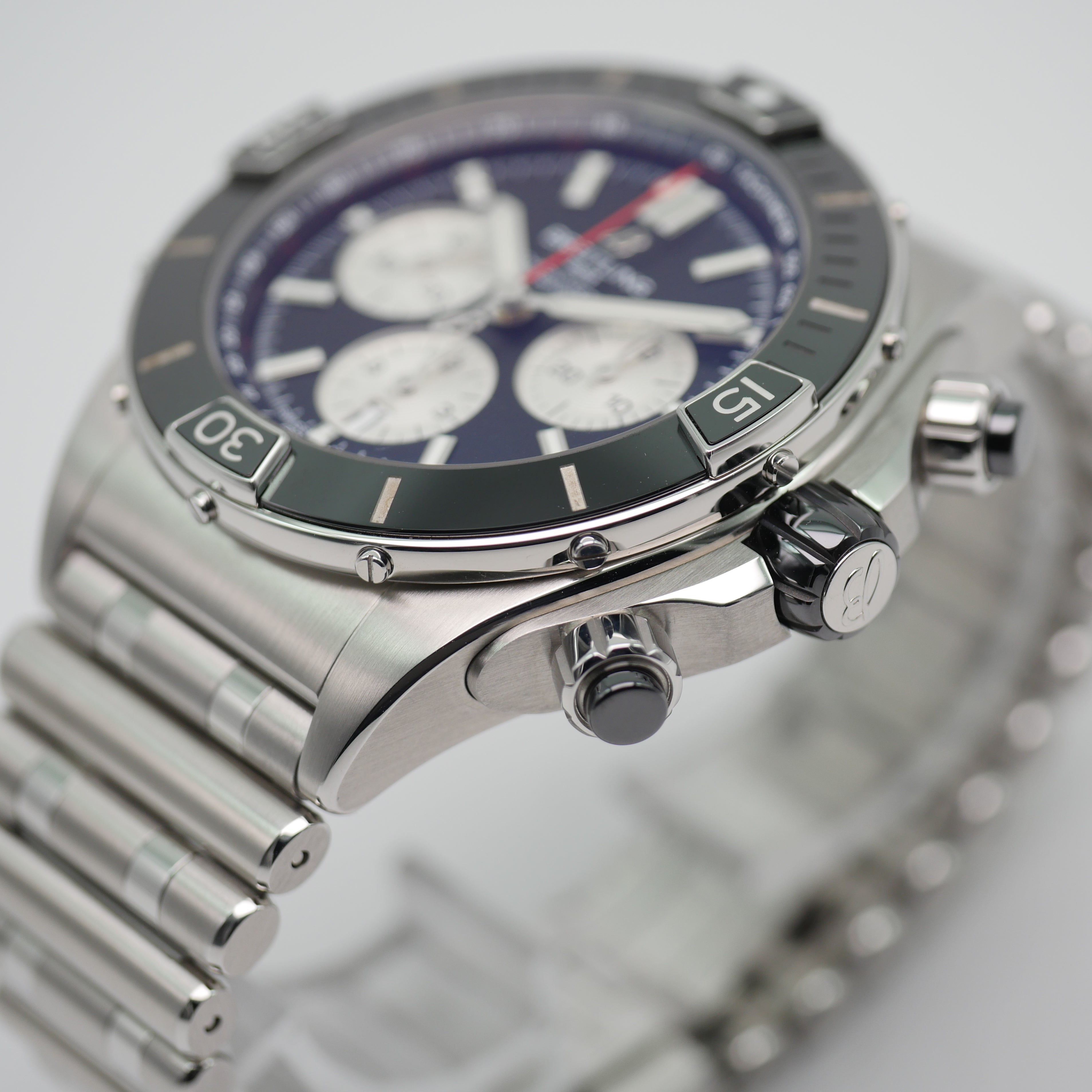 Breitling Super Chronomat B01 44 Chronograph Stahl AB0136 - 2022