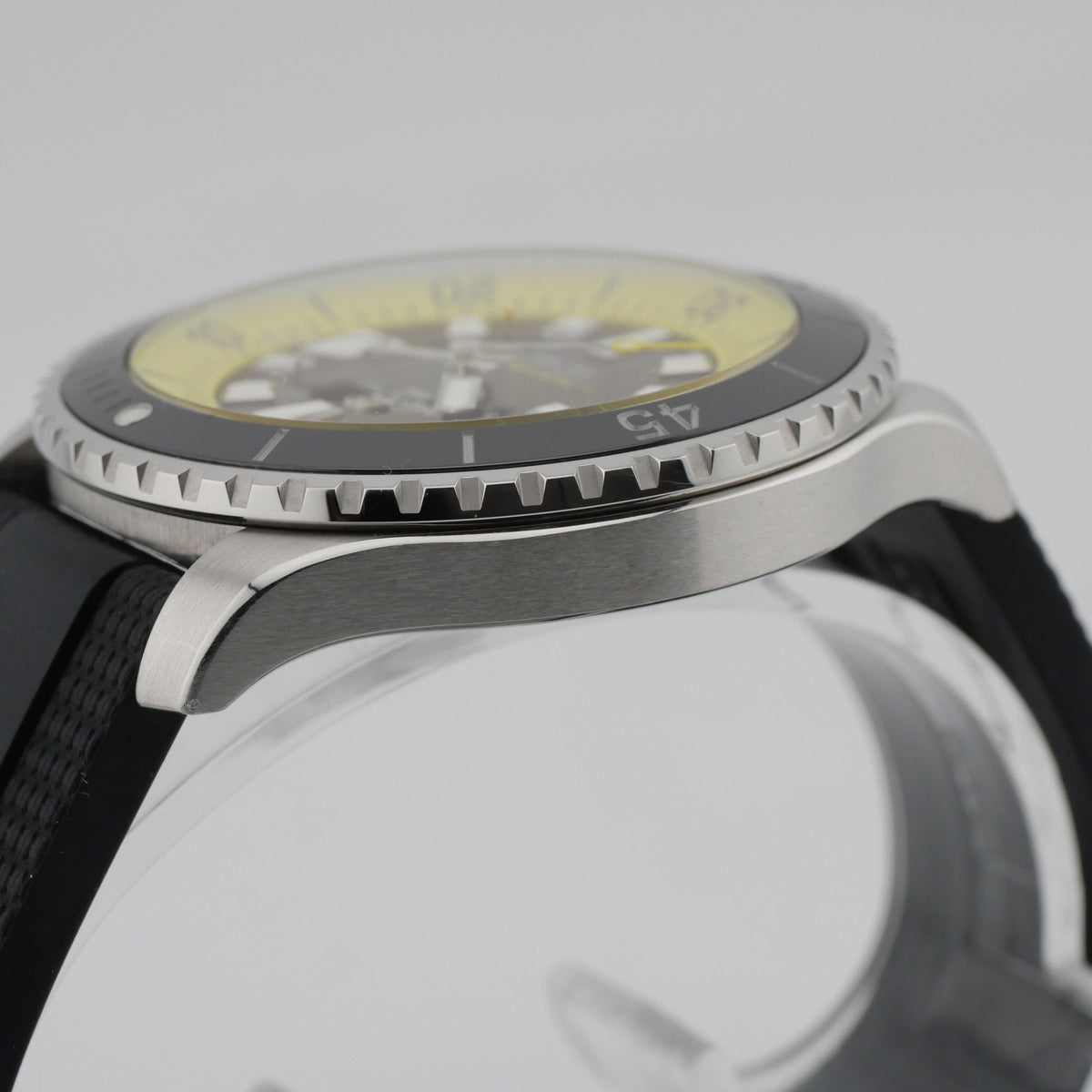 Breitling SuperOcean Automatic 44 Stahl A173762A1B1S1 - 2024
