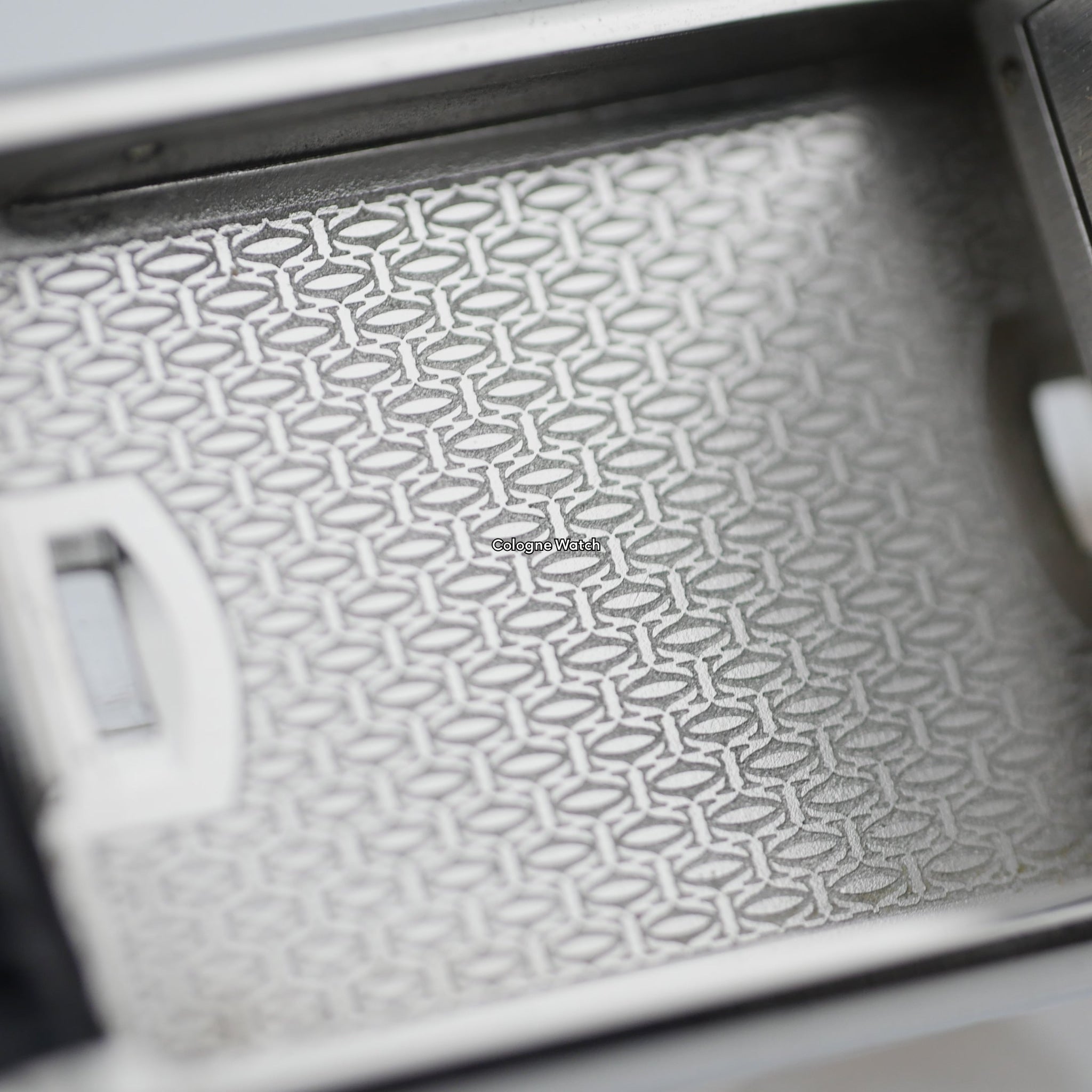 Cartier Tank Basculante Stahl 2405