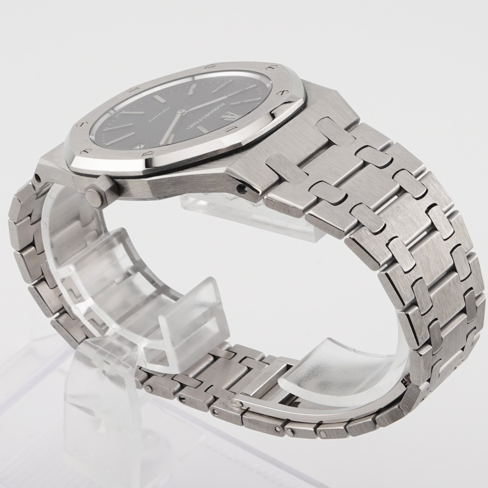 Audemars Piguet Royal Oak Jumbo - 5402