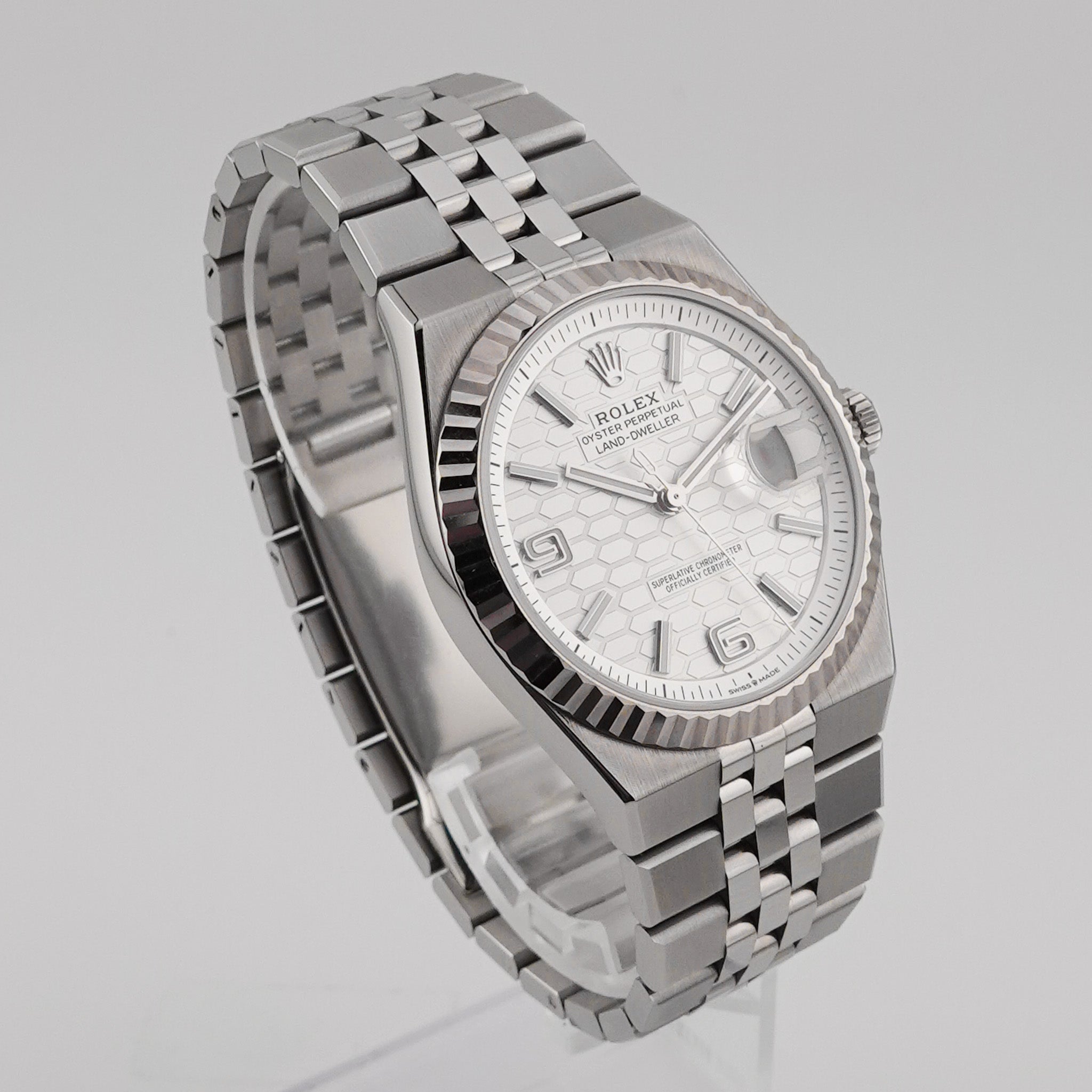 Rolex Land-Dweller 40 Stahl 127334 - 2026
