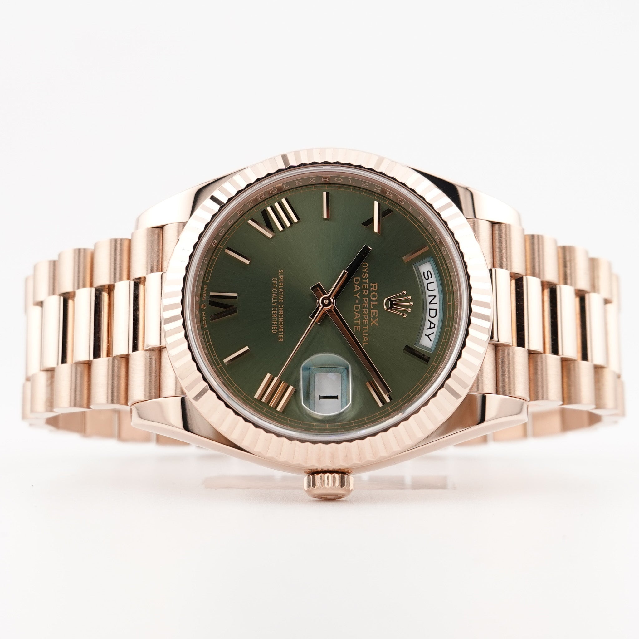 Rolex Day-Date 40 Roségold Olive Green Dial 228235 - 2018
