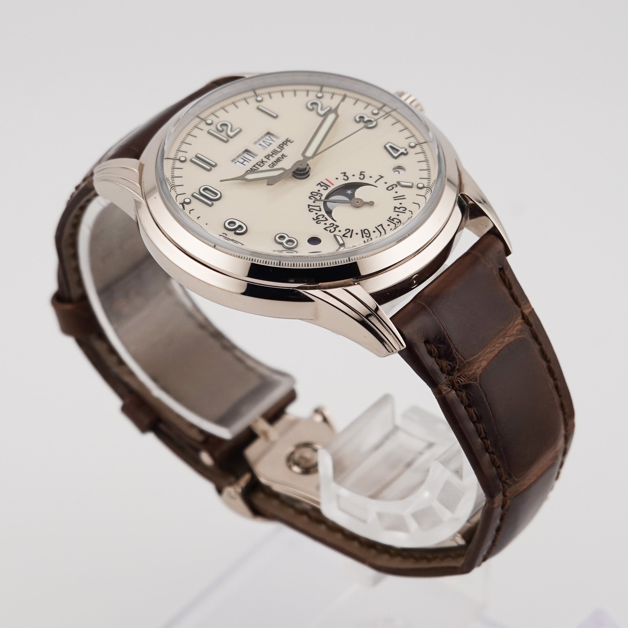 Patek Philippe Perpetual Calendar White Gold 5320G-001 - 2022