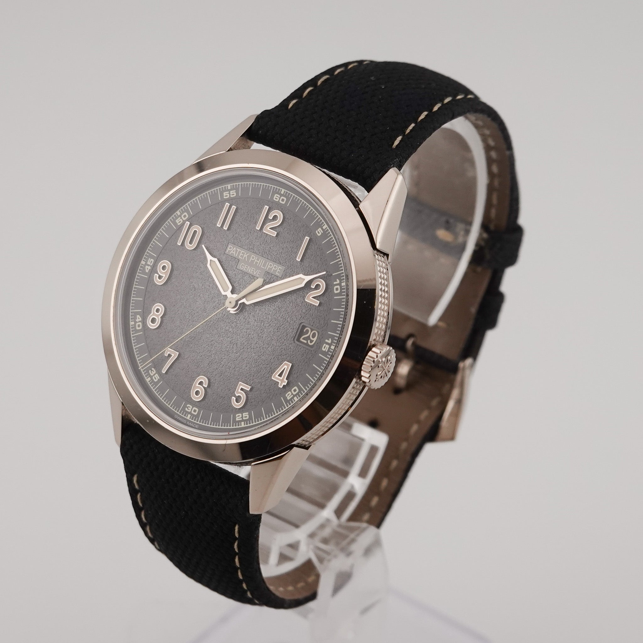 Patek Philippe Calatrava weißgold 5226G-001 - 2024