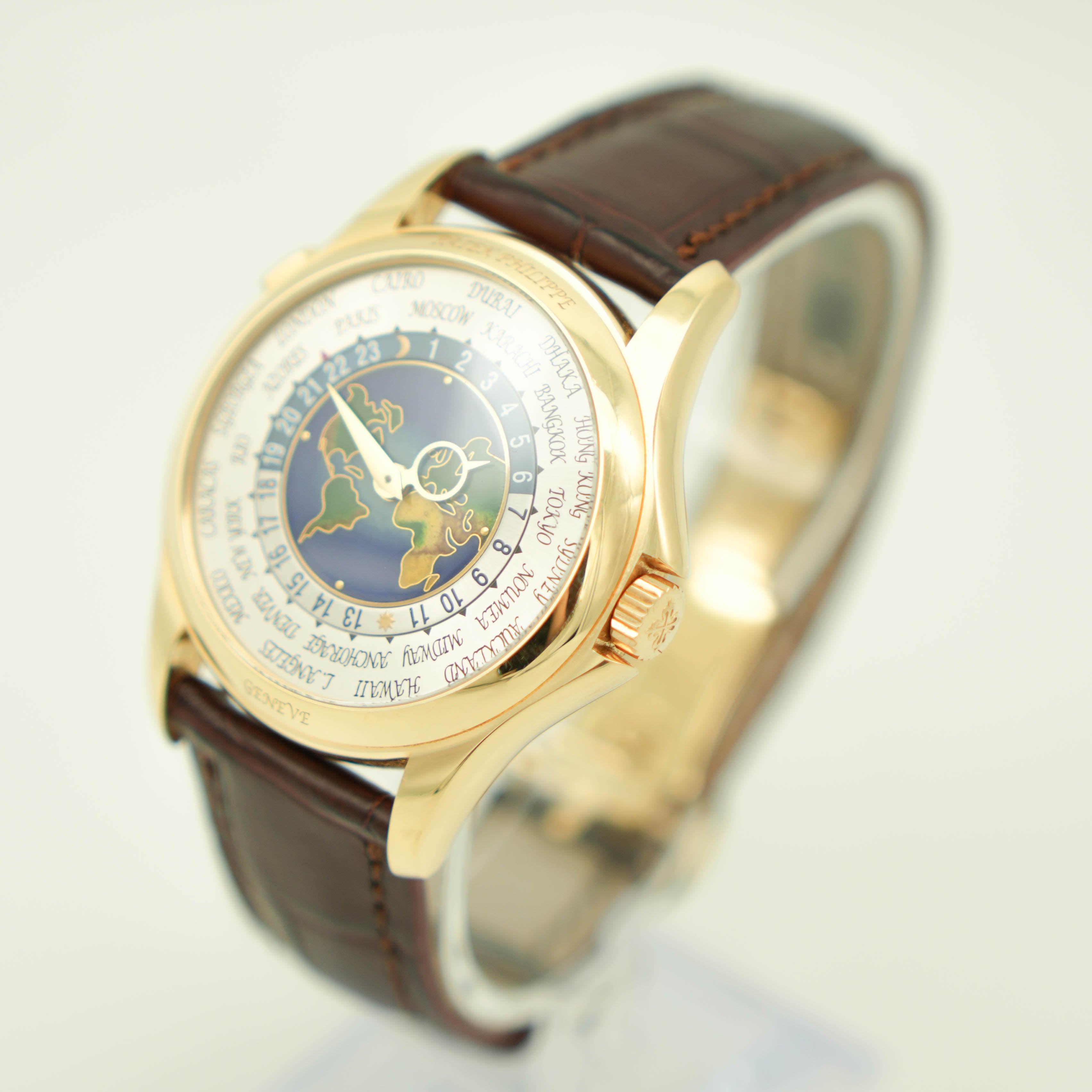 Patek Philippe World Time Gelbgold 5131J-001 - 2011