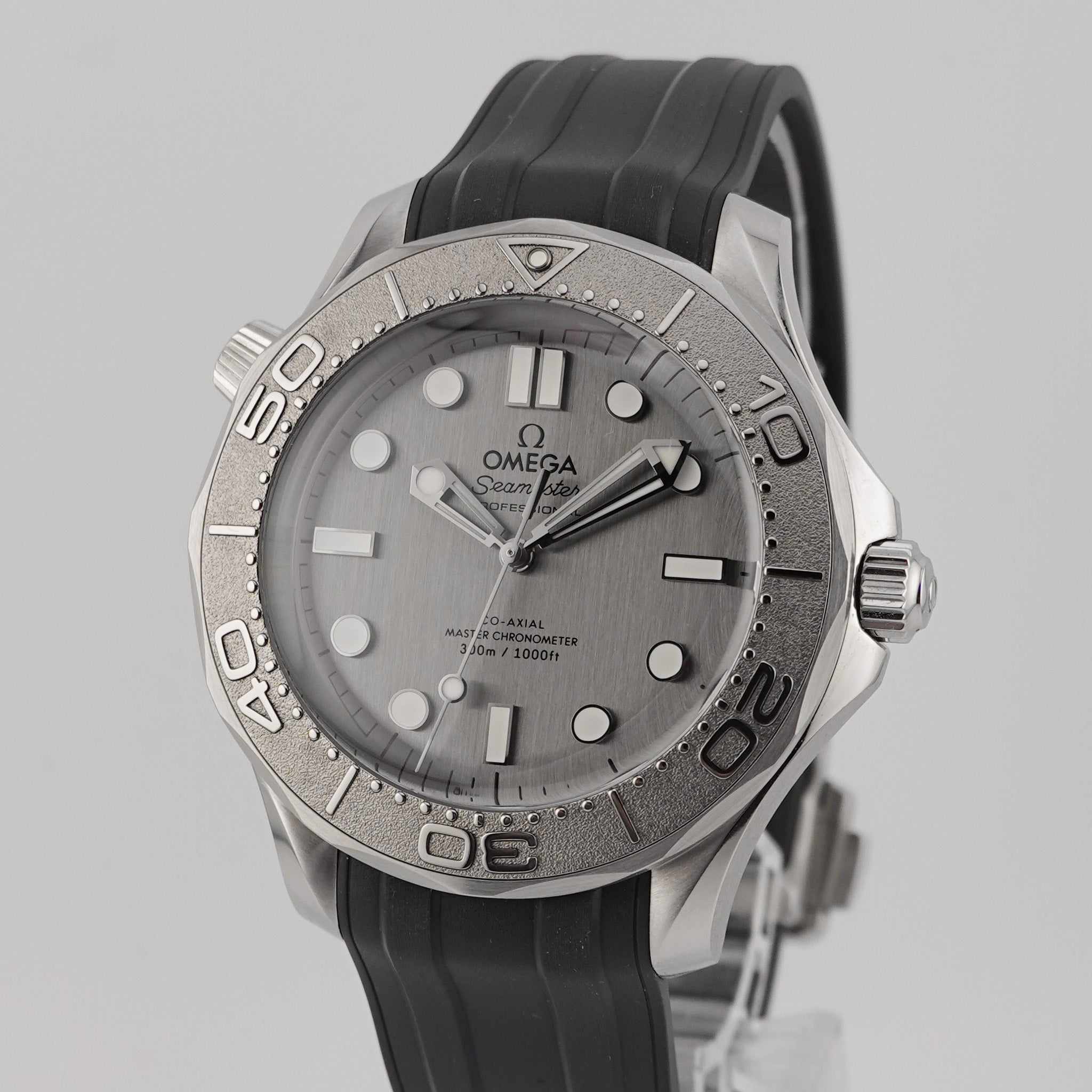 Omega Seamaster Diver 300M Steel 210.32.42.20.06.002 - 2026
