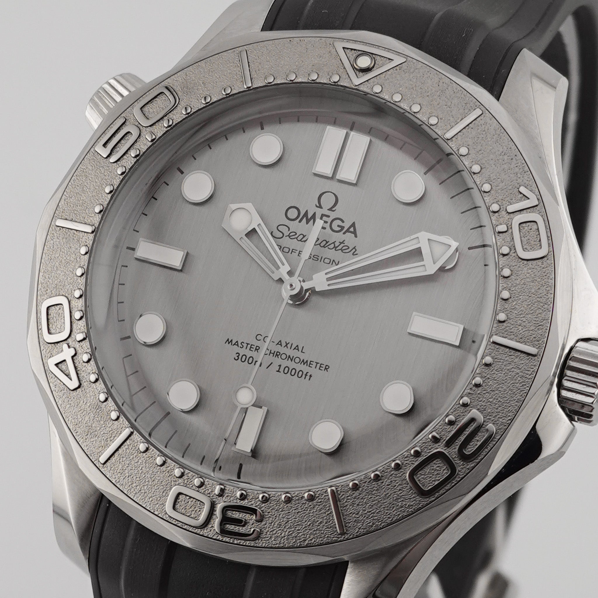 Omega Seamaster Diver 300M - 210.32.42.20.06.002 - 2026