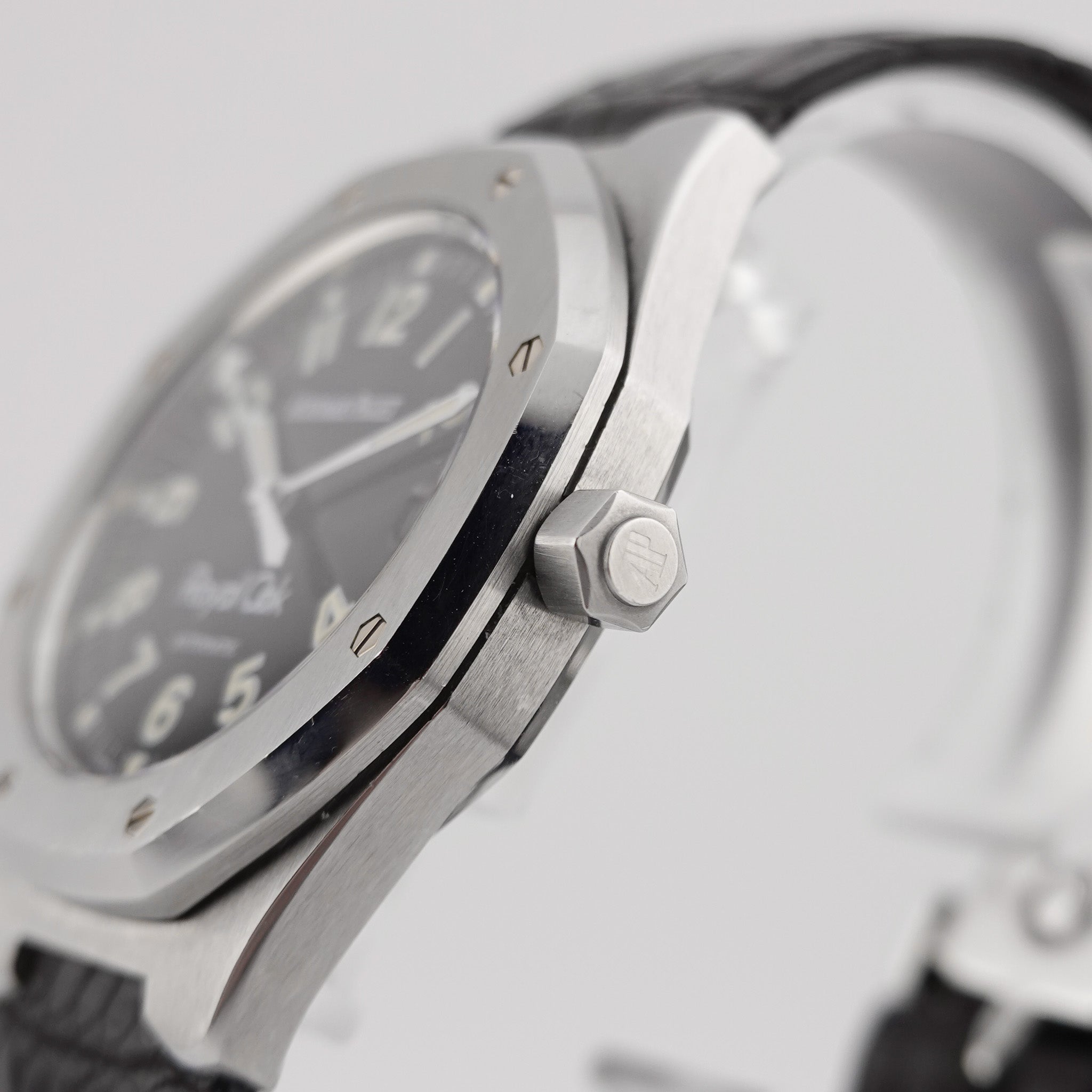 Audemars Piguet Royal Oak „Military Dial“ - 14800ST