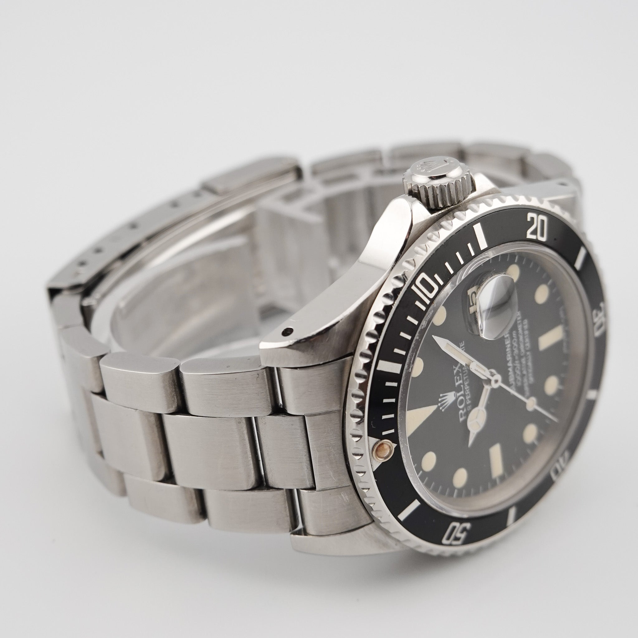 Rolex Submariner Date 16800