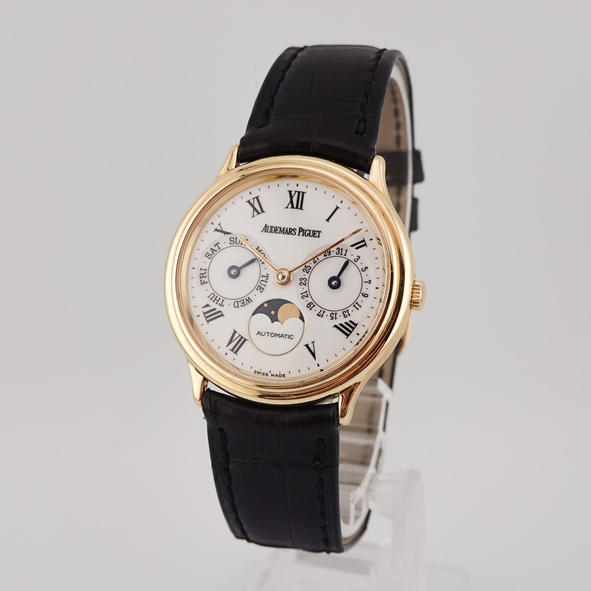 Audemars Piguet Day Date Moonphase - 25589BA