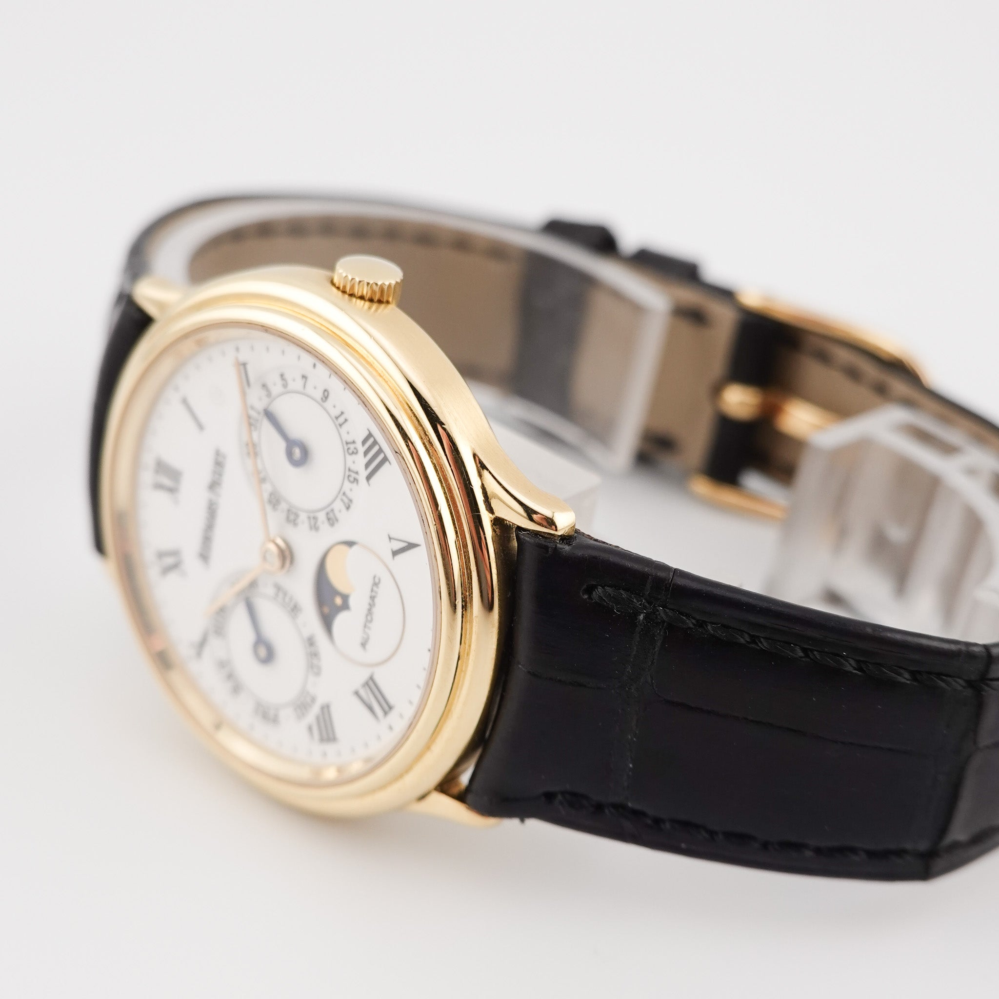 Audemars Piguet Day Date Moonphase - 25589BA