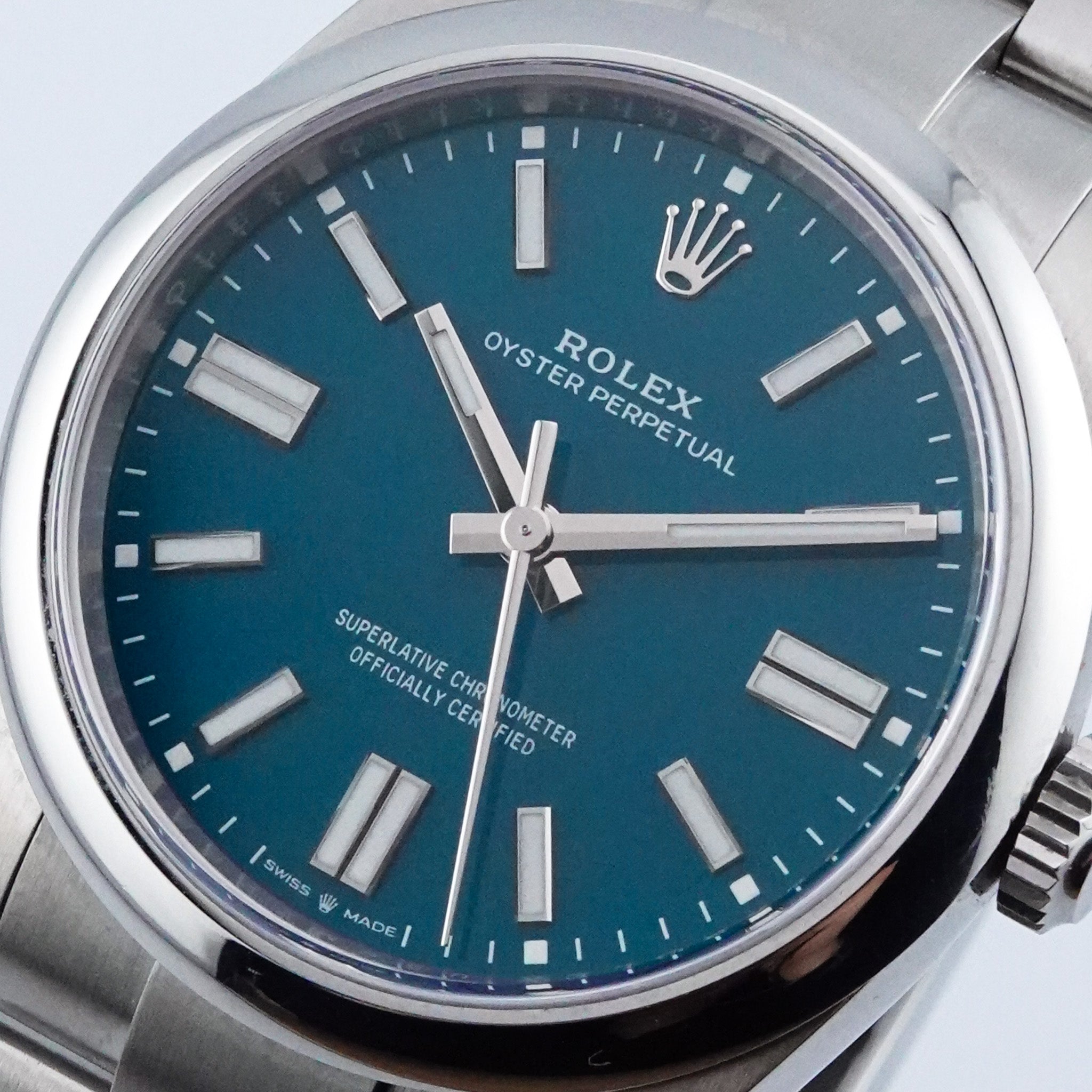 Rolex Oyster Perpetual 41 Stahl 134300 - 2026 New Reference