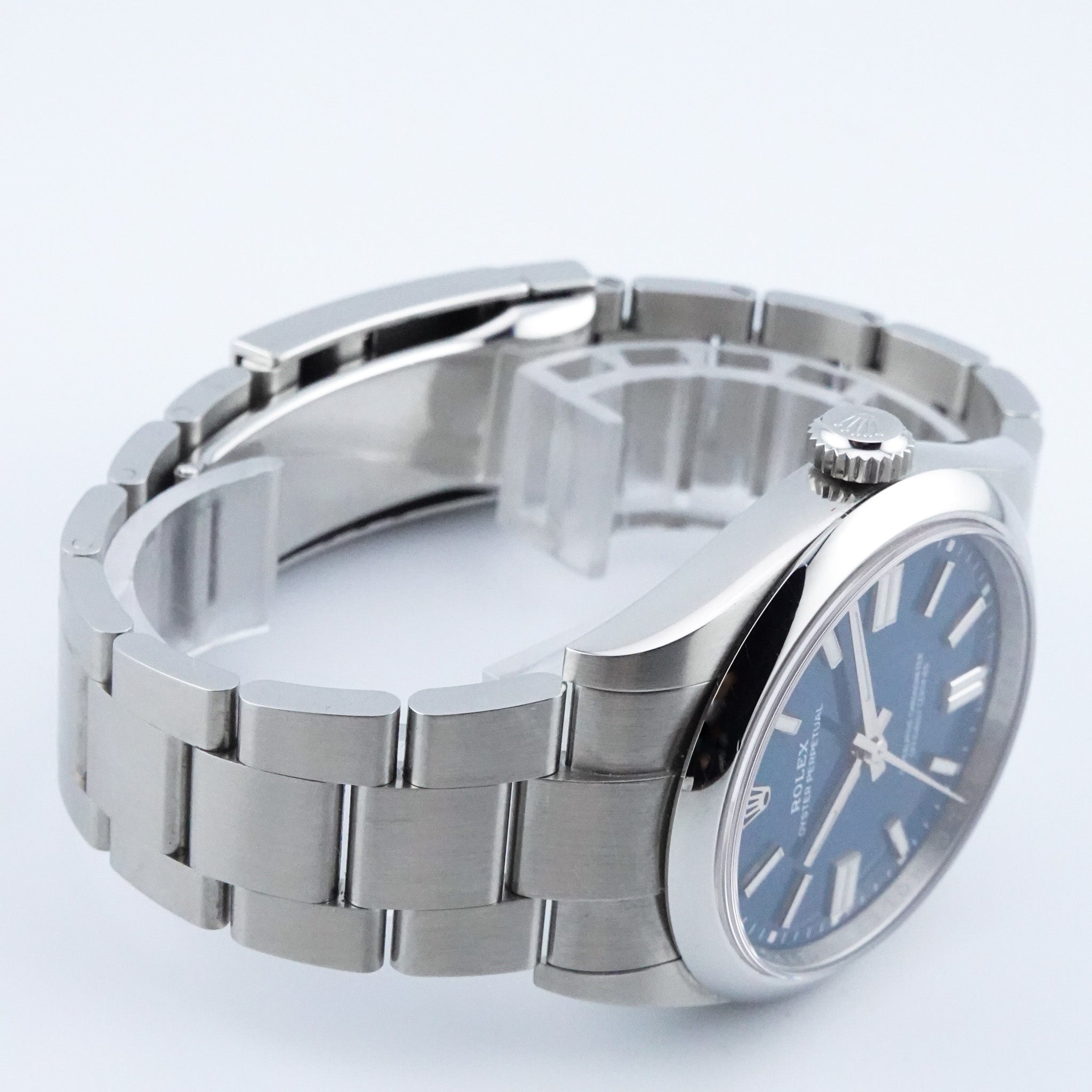 Rolex Oyster Perpetual 41 Stahl 134300 - 2026 New Reference