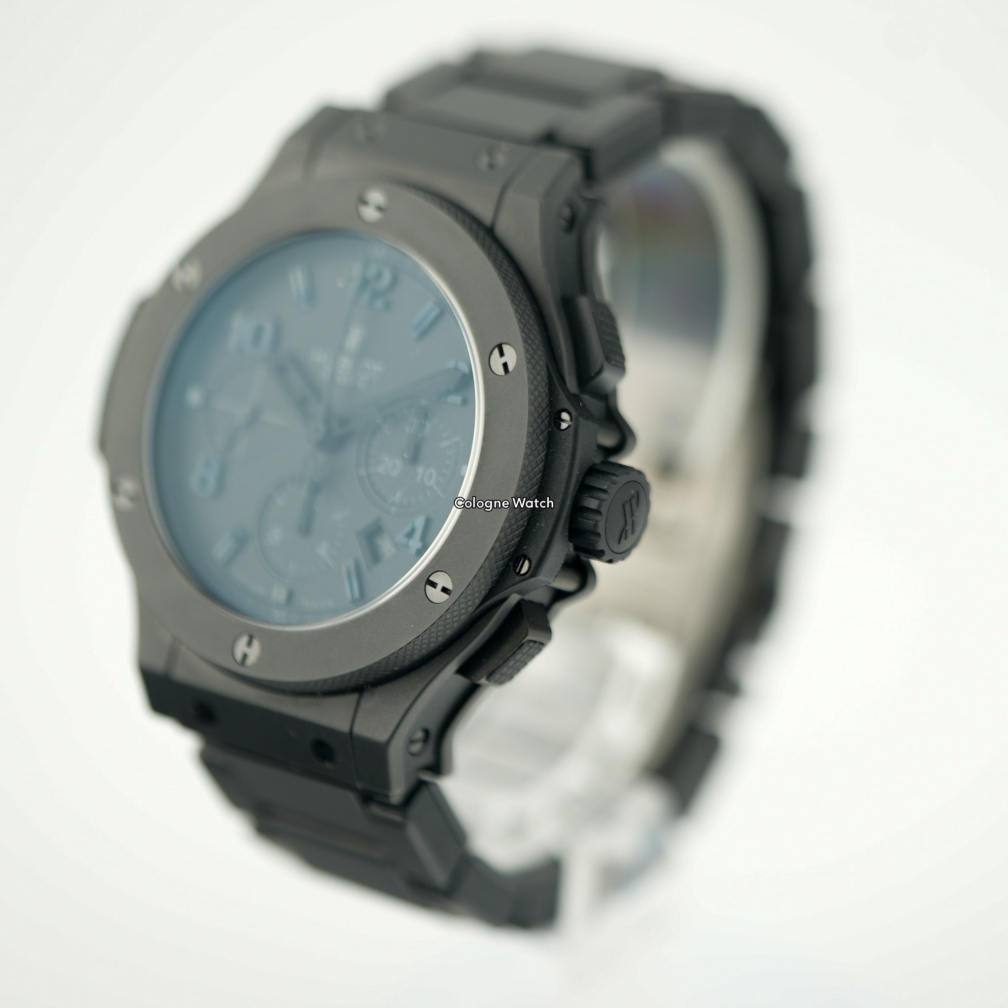 Hublot Big Bang Ceramic 301.CI.1110.CI - 2010