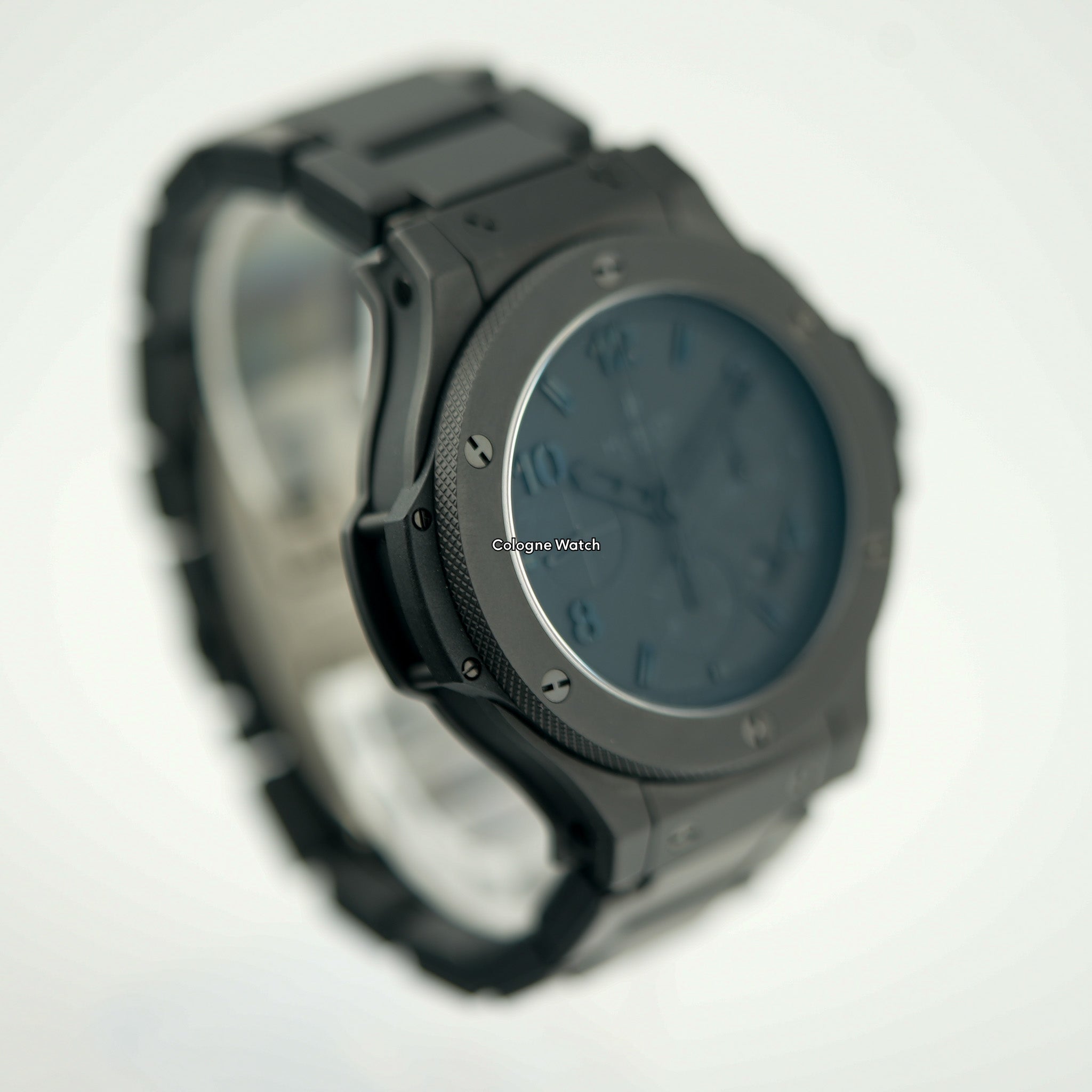 Hublot Big Bang Ceramic 301.CI.1110.CI - 2010