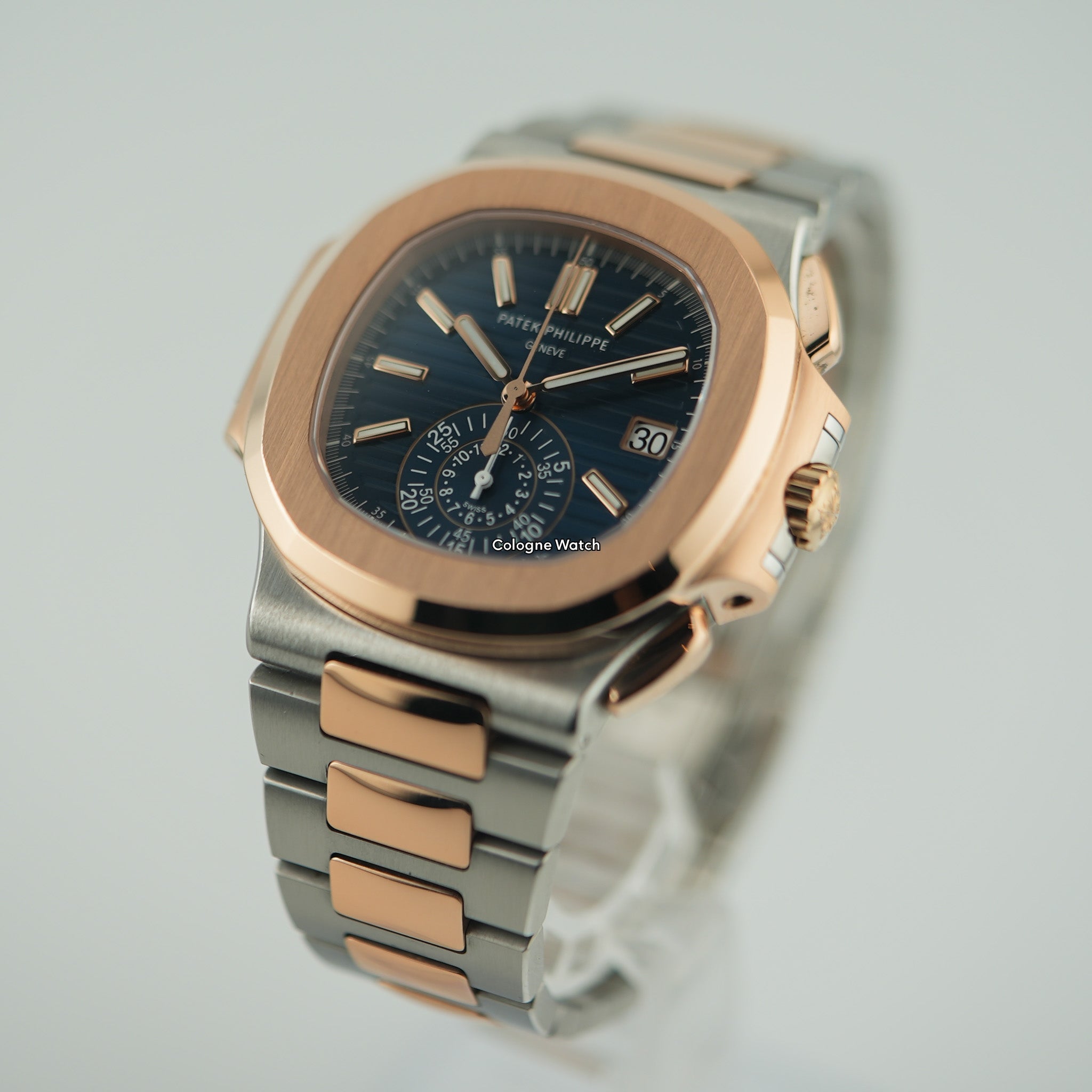 Patek Philippe Nautilus Stahl/Gold 5980/1AR - 2022 New Buckle