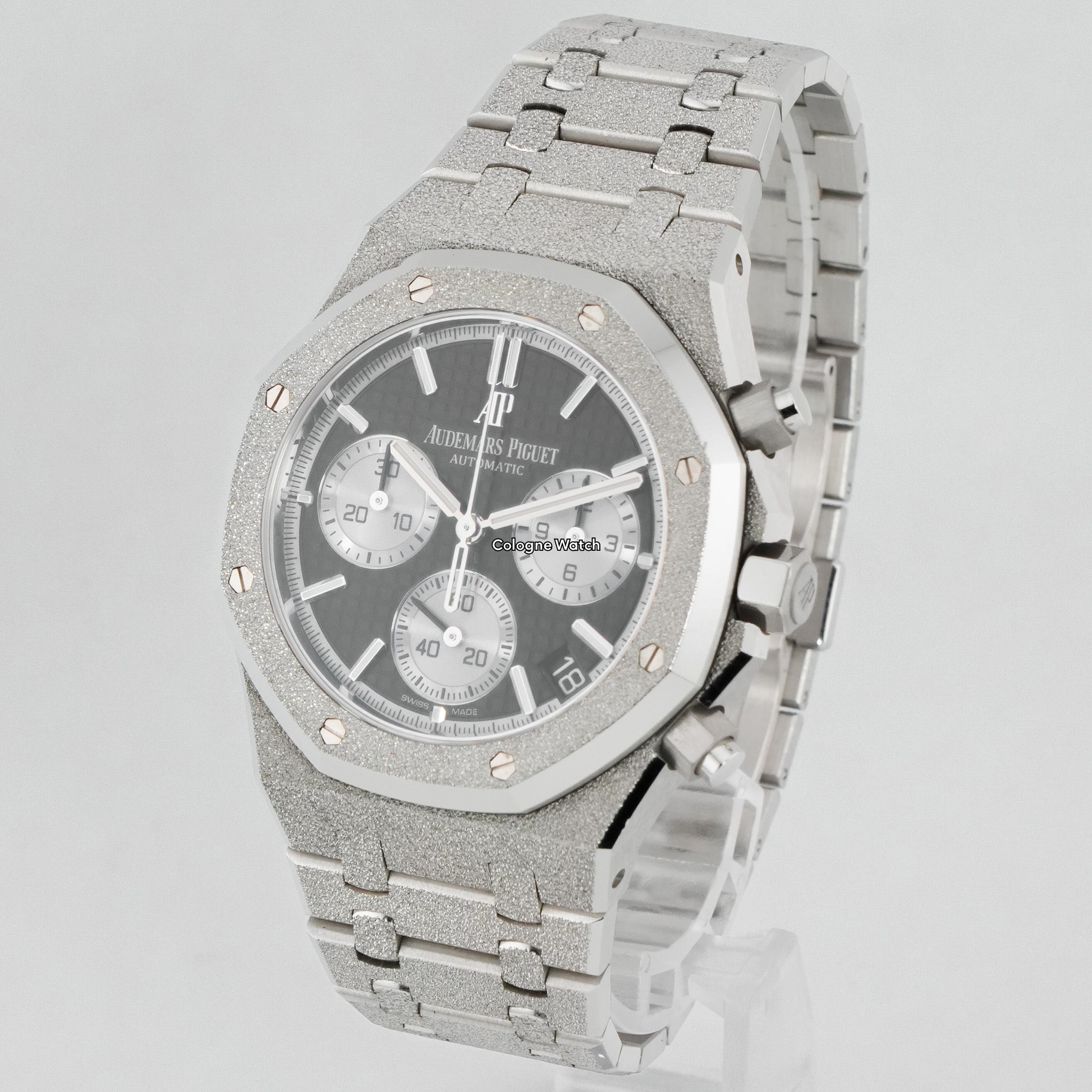 Audemars Piguet Royal Oak Chronograph Frosted White Gold 26239BC.GG - 2022