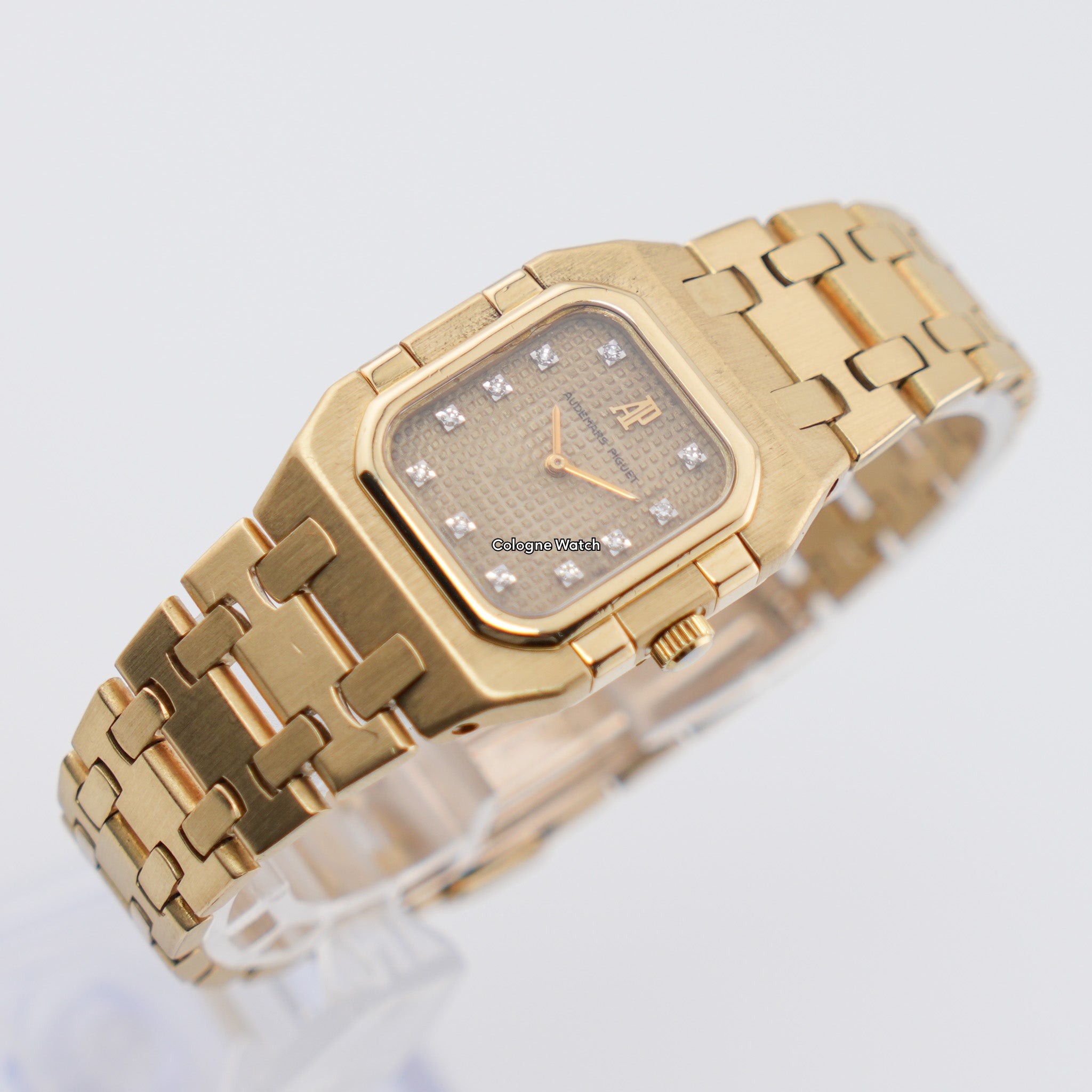 Audemars Piguet Royal Oak Rectangular - 6005BA