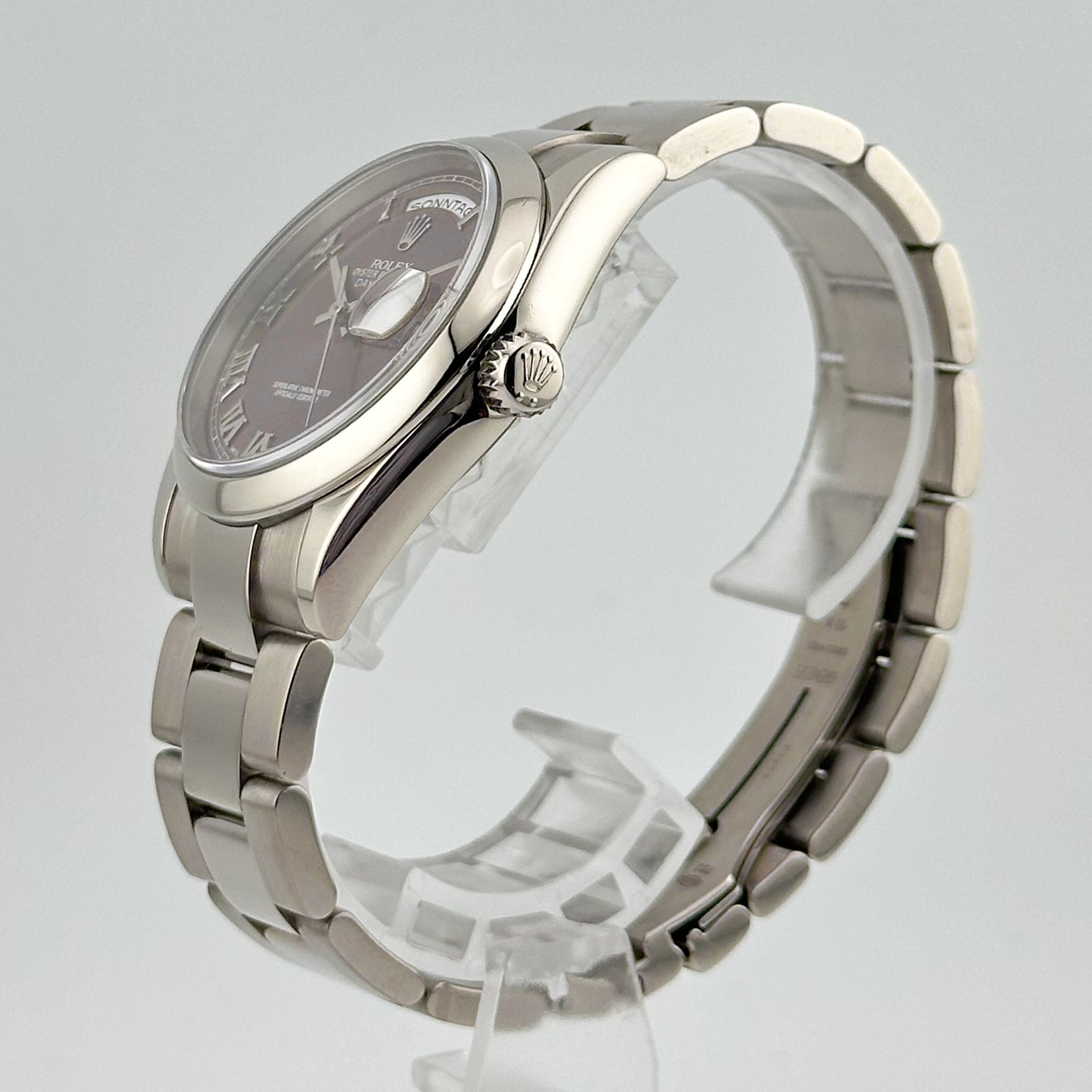 Rolex Day-Date 36 White Gold 118209 - 2001