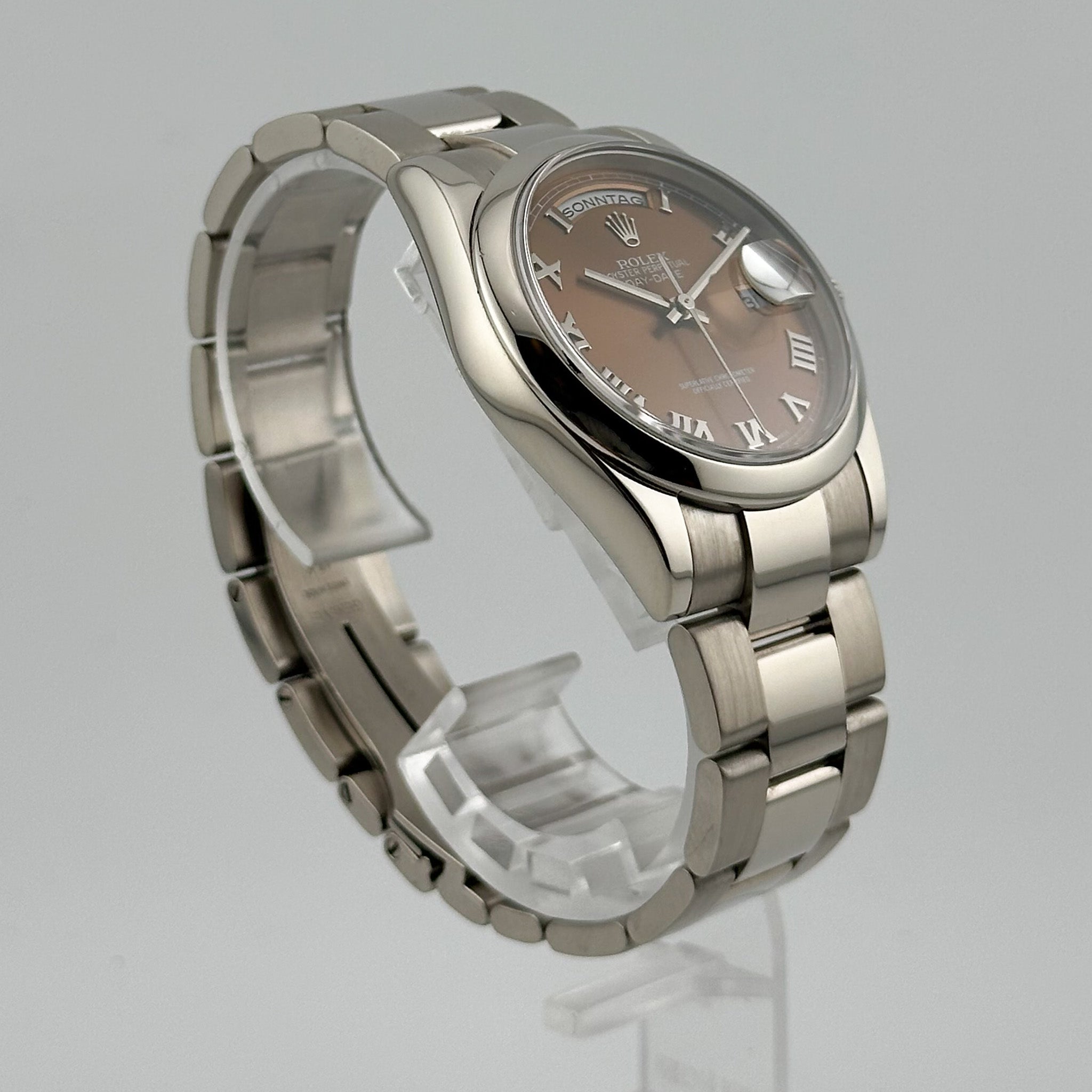 Rolex Day-Date 36 White Gold 118209 - 2001