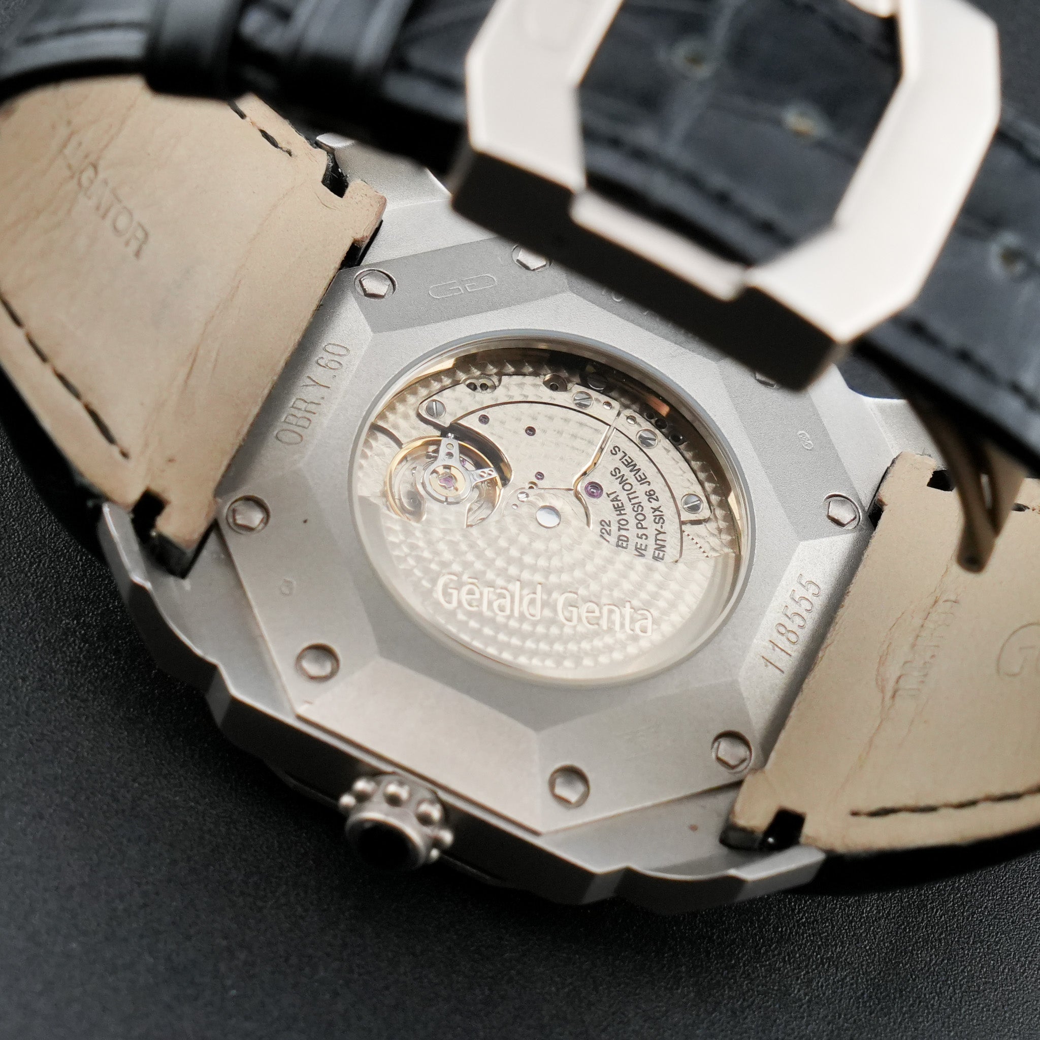 Gérald Genta Octo Bi-Retro Weißgold - OBR.Y.60.510