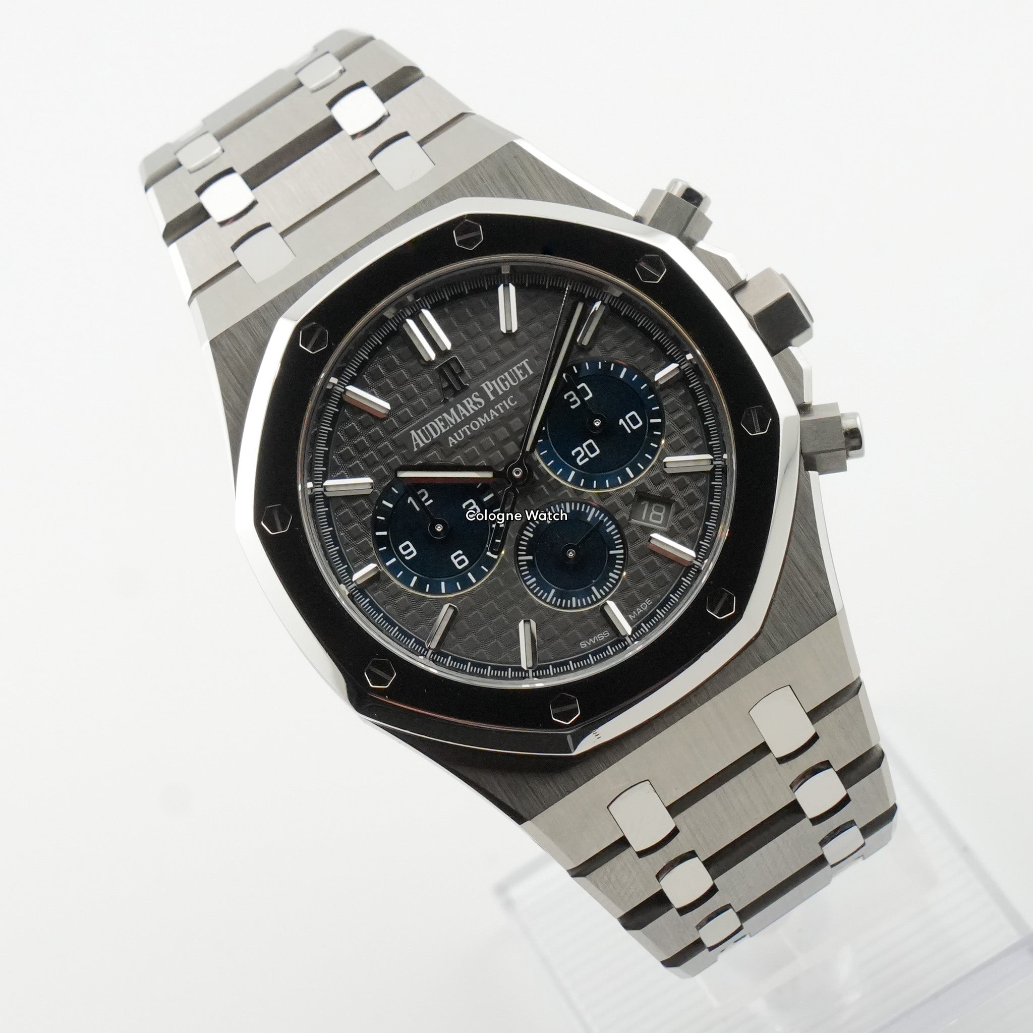 Audemars Piguet Royal Oak Chronograph "20th Anniversary" Titanium Platinum 26331IP.OO.1220IP.01 - 2019