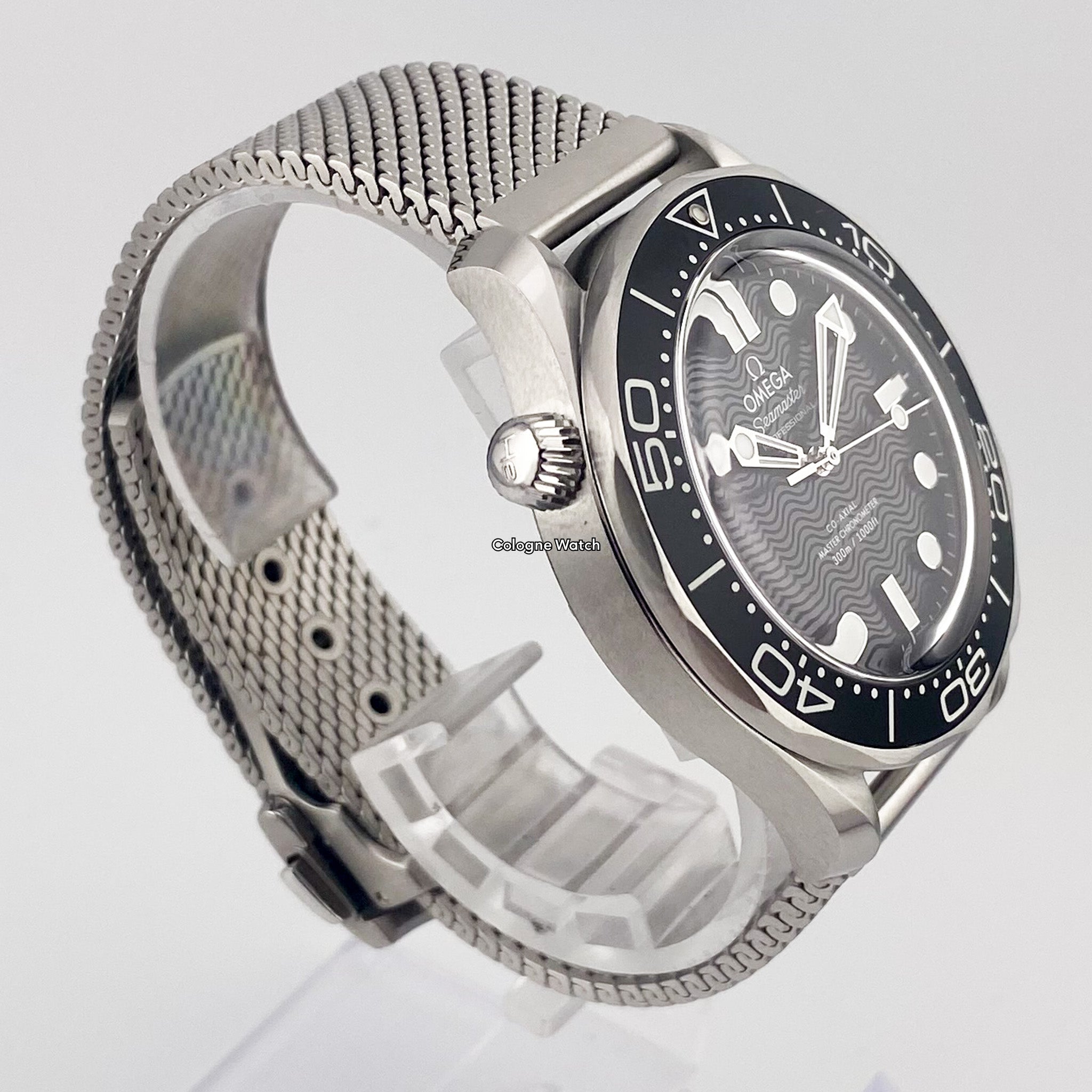 Omega Seamaster Diver 210304220010 - 2025