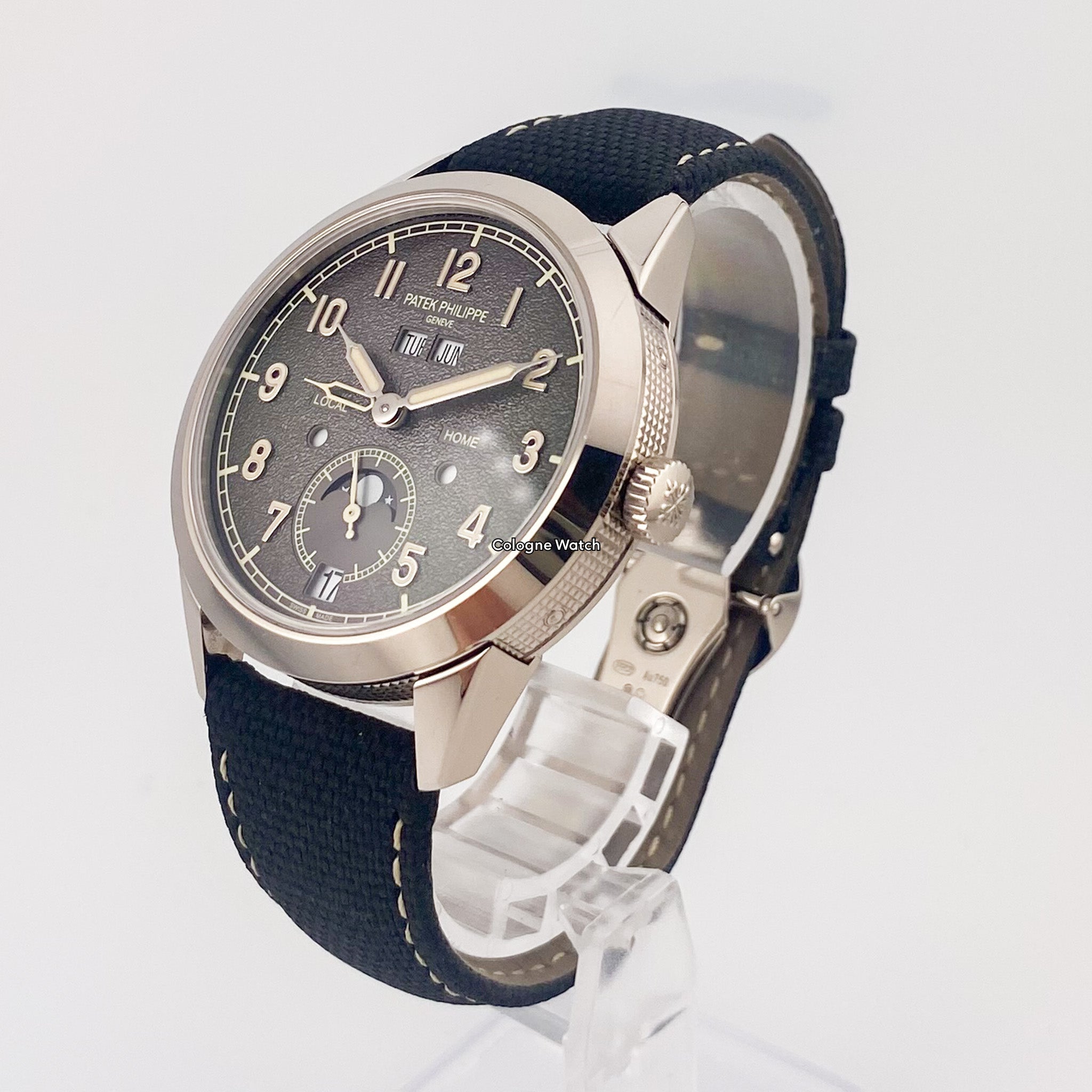 Patek Philippe Annual Calendar Travel Time 5326G - 2022